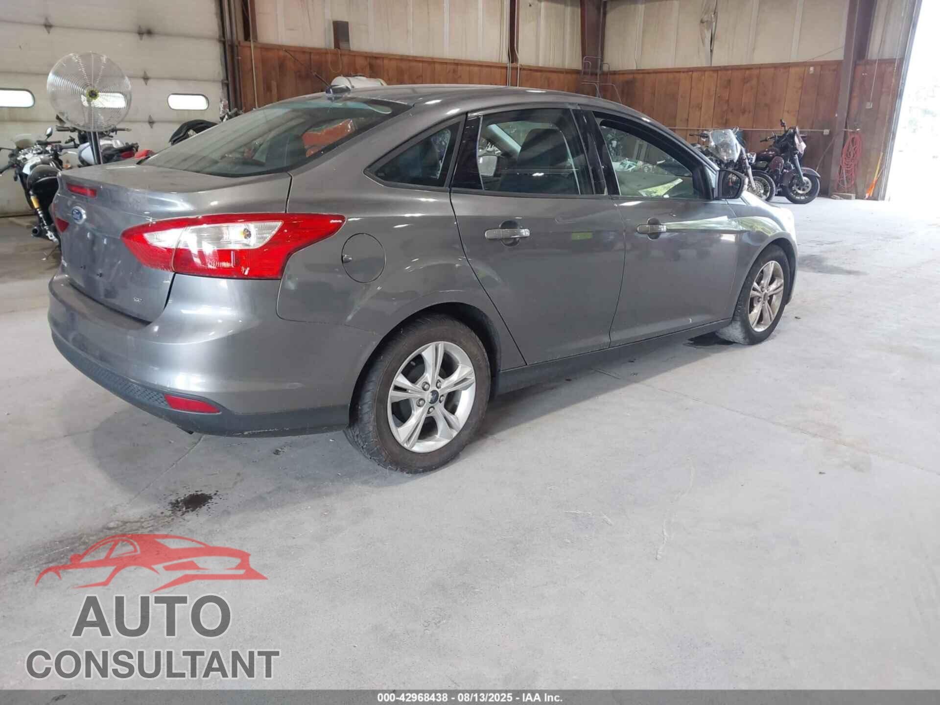FORD FOCUS 2013 - 1FADP3F21DL330246