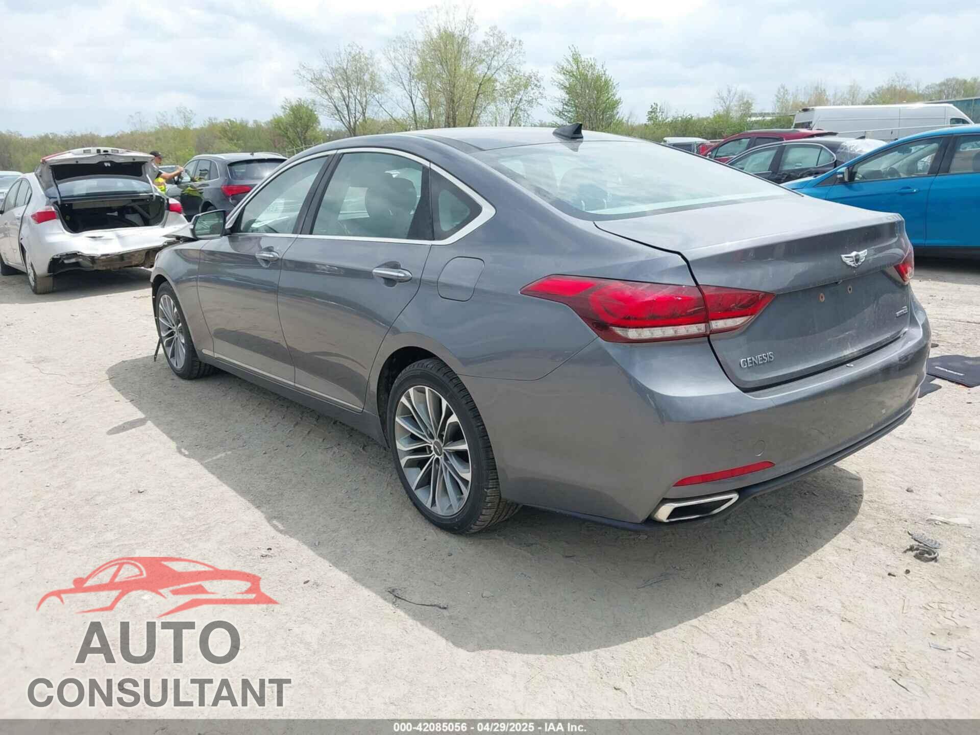 HYUNDAI GENESIS 2016 - KMHGN4JE1GU135505