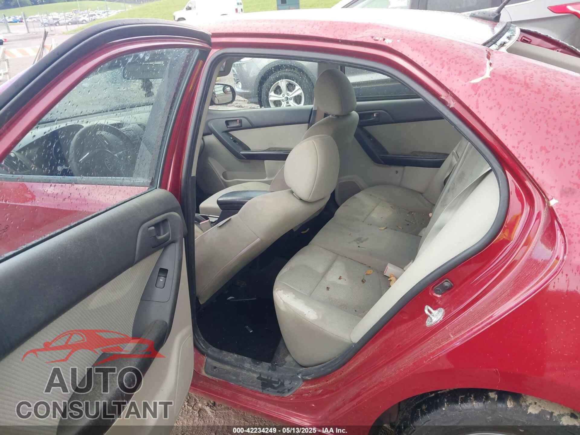KIA FORTE 2012 - KNAFU4A21C5592700