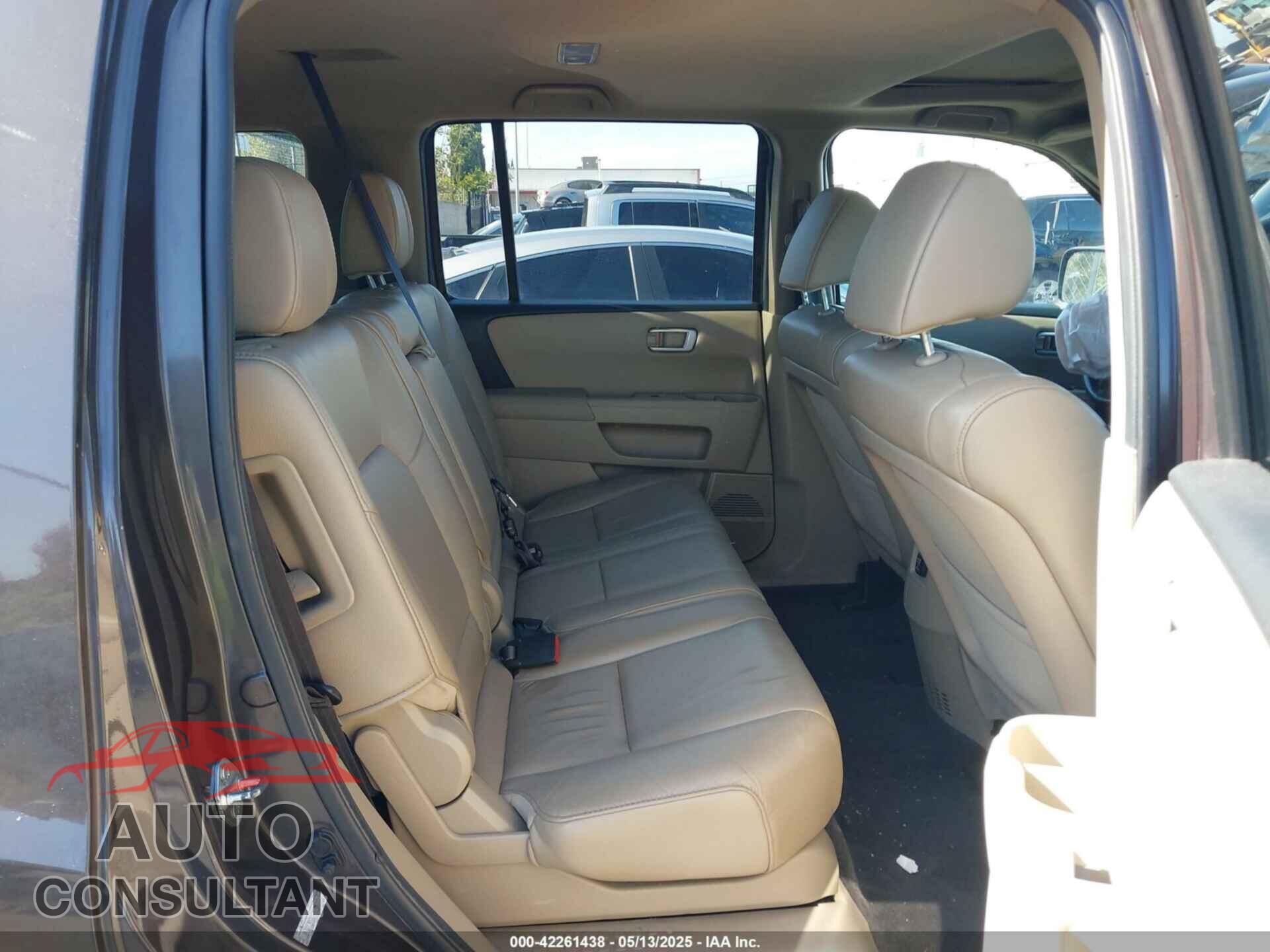 HONDA PILOT 2012 - 5FNYF4H75CB048285