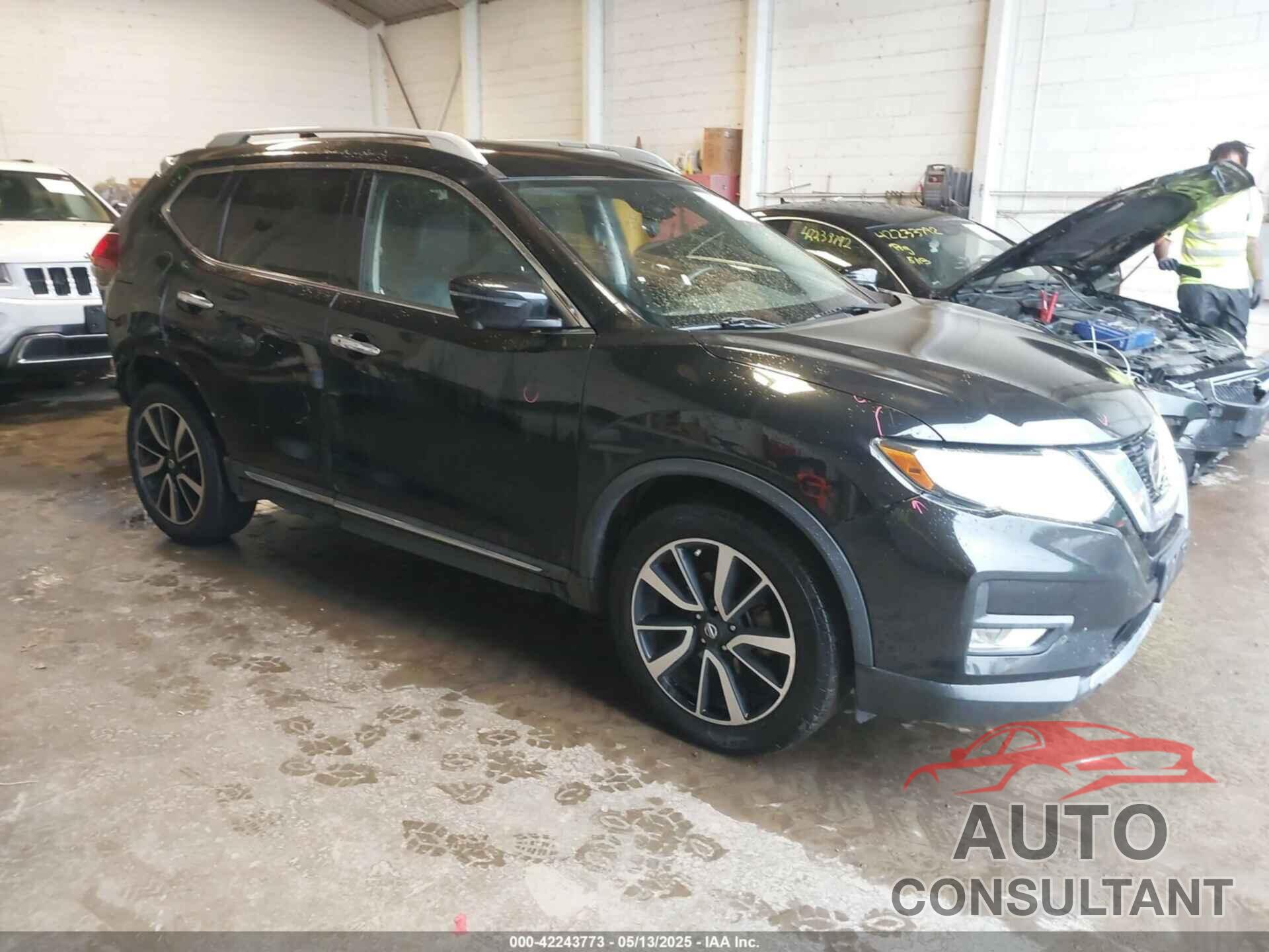 NISSAN ROGUE 2019 - 5N1AT2MT3KC760027
