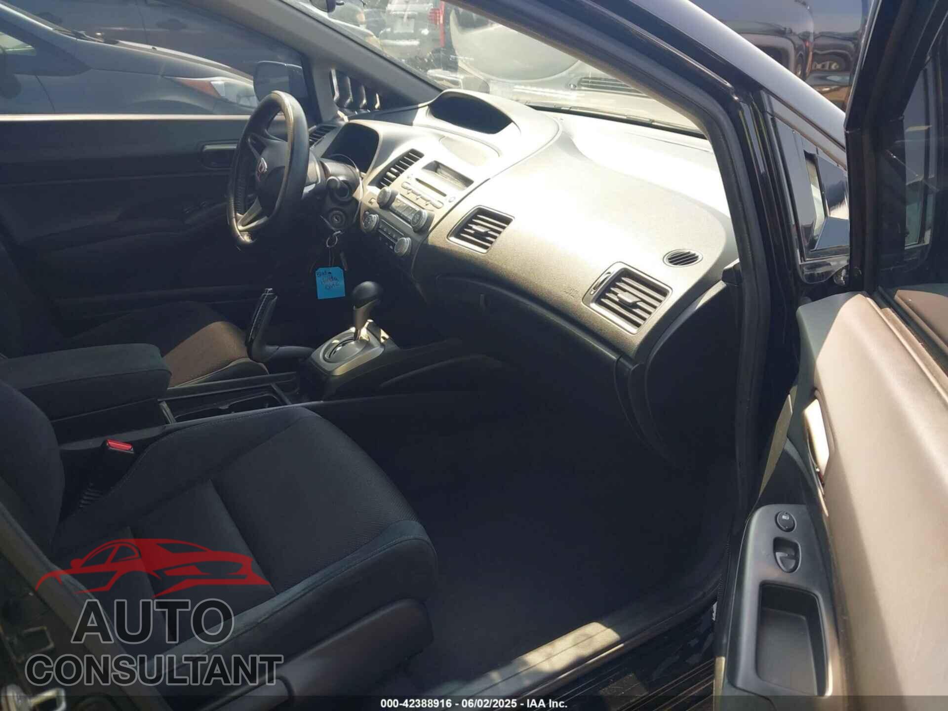 HONDA CIVIC 2011 - 19XFA1F67BE002539
