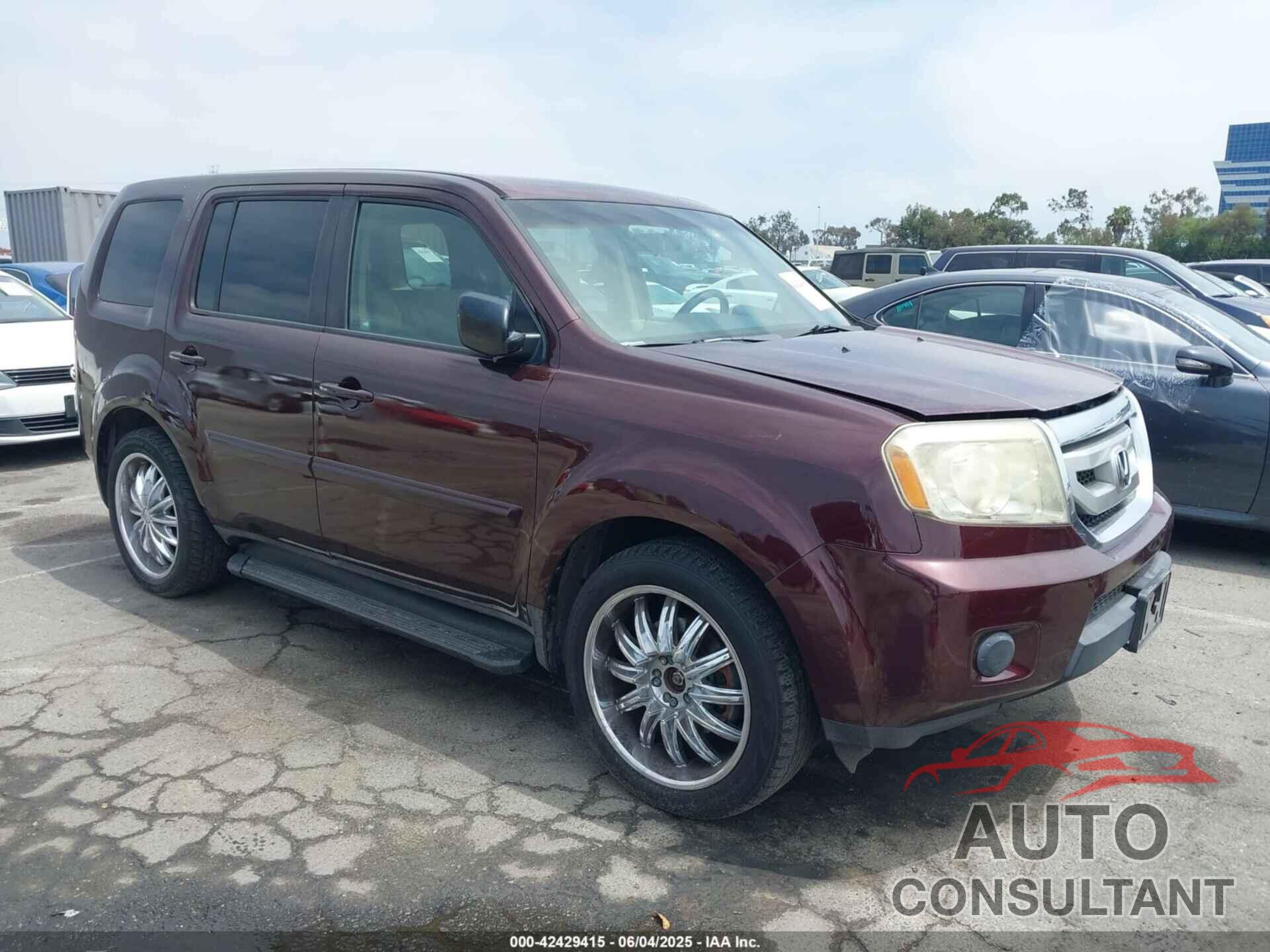 HONDA PILOT 2010 - 5FNYF3H24AB001096