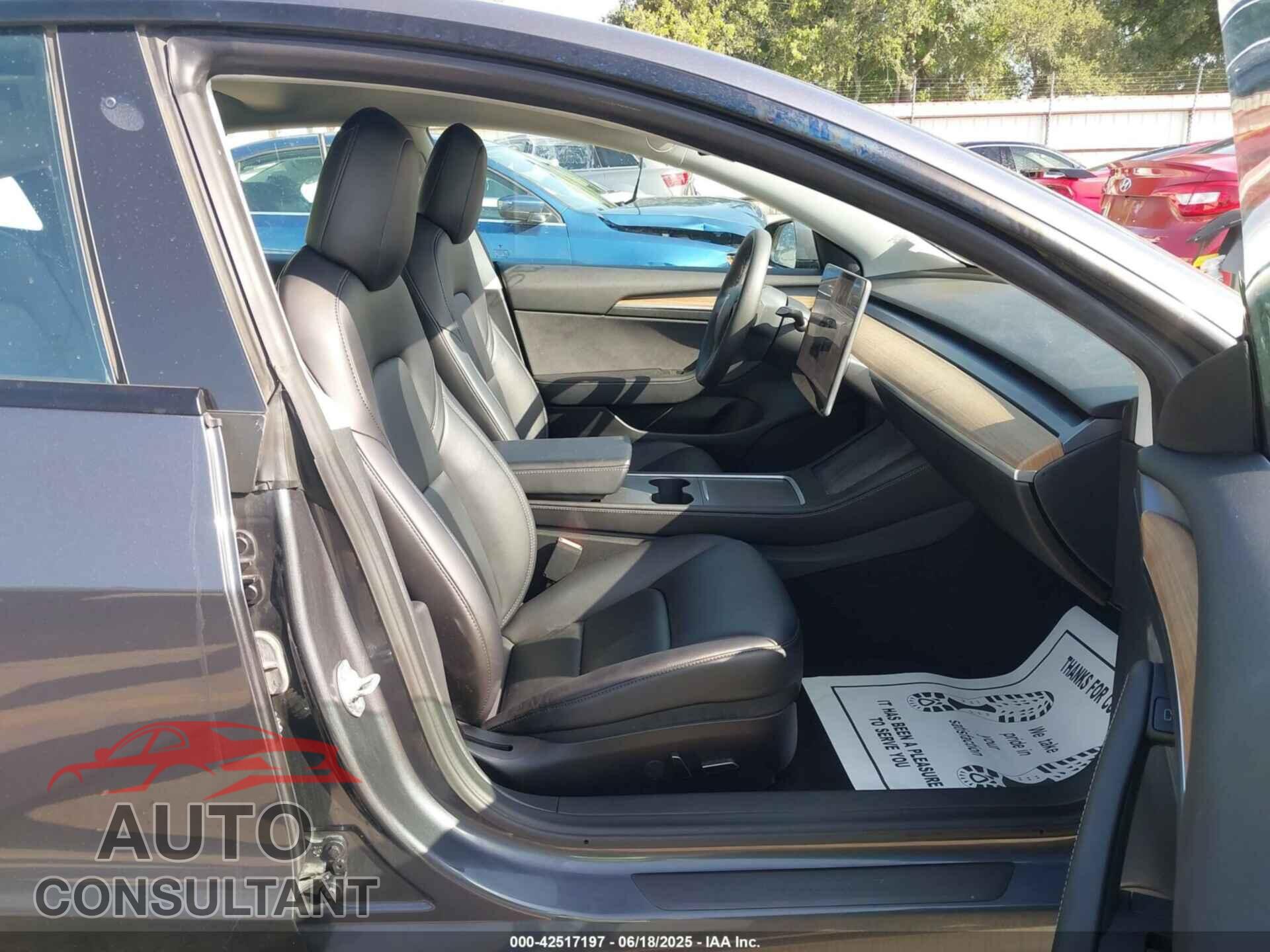 TESLA MODEL 3 2022 - 5YJ3E1EB8NF206951
