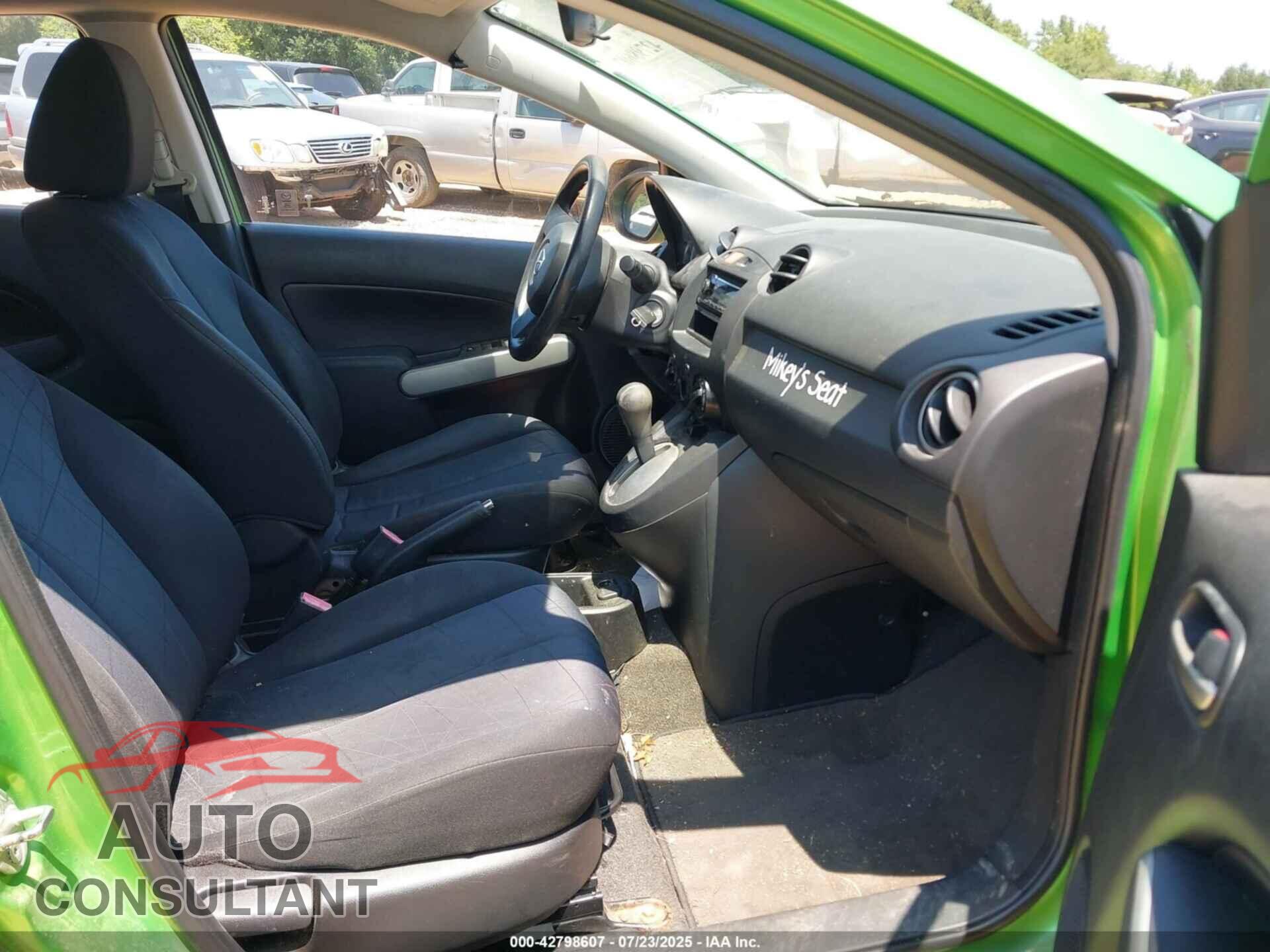 MAZDA MAZDA2 2011 - JM1DE1HY6B0124246