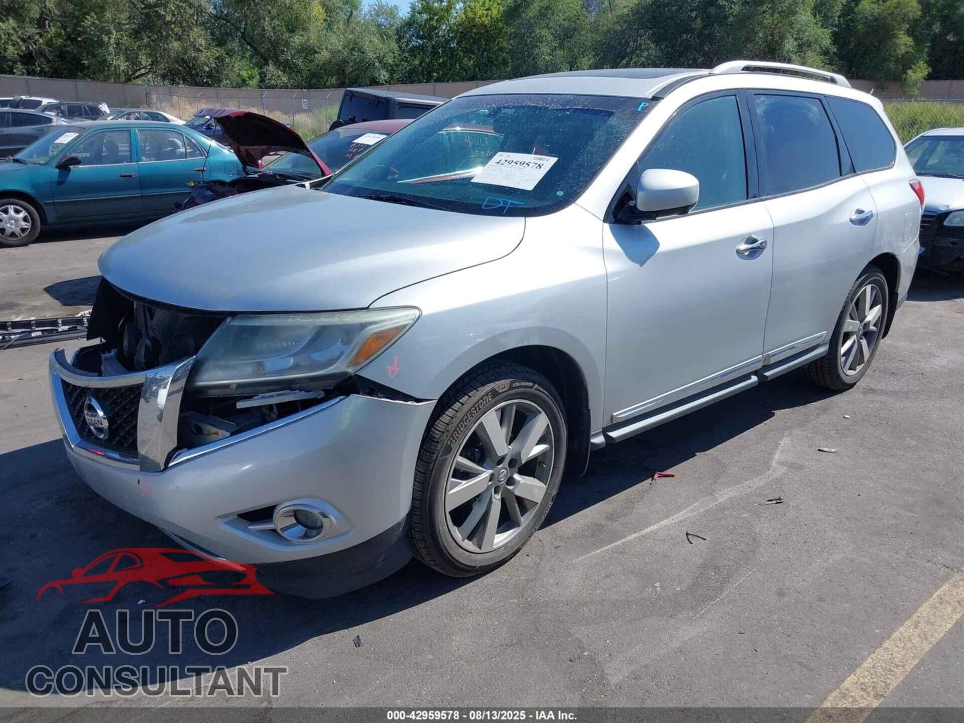 NISSAN PATHFINDER 2014 - 5N1AR2MM9EC628062