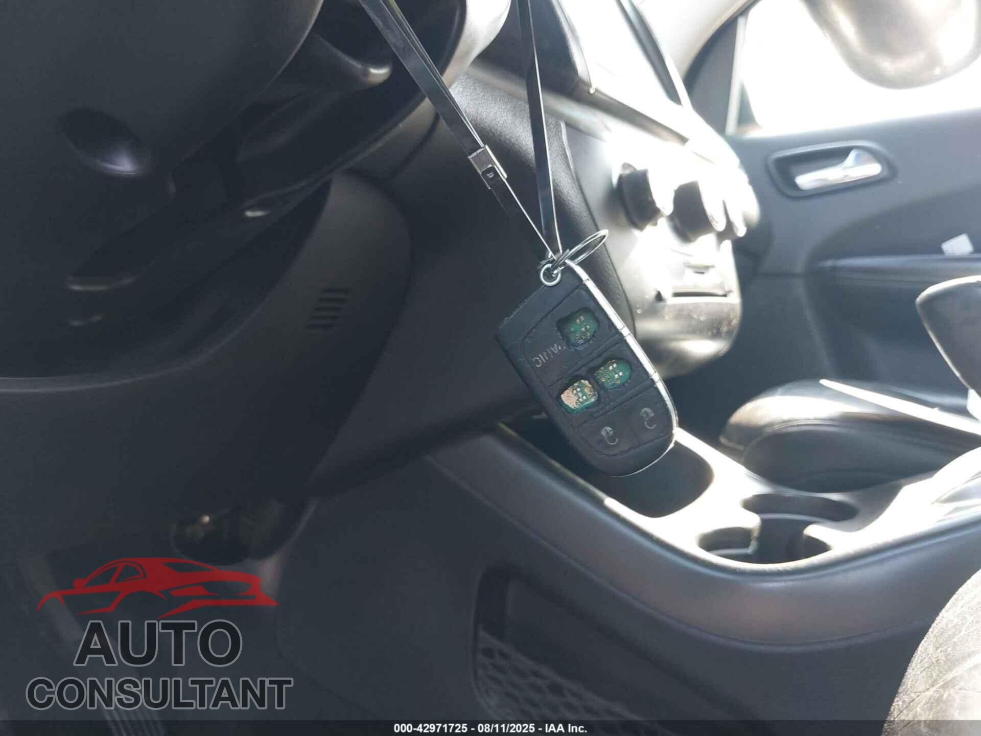DODGE JOURNEY 2015 - 3C4PDCGG2FT687050