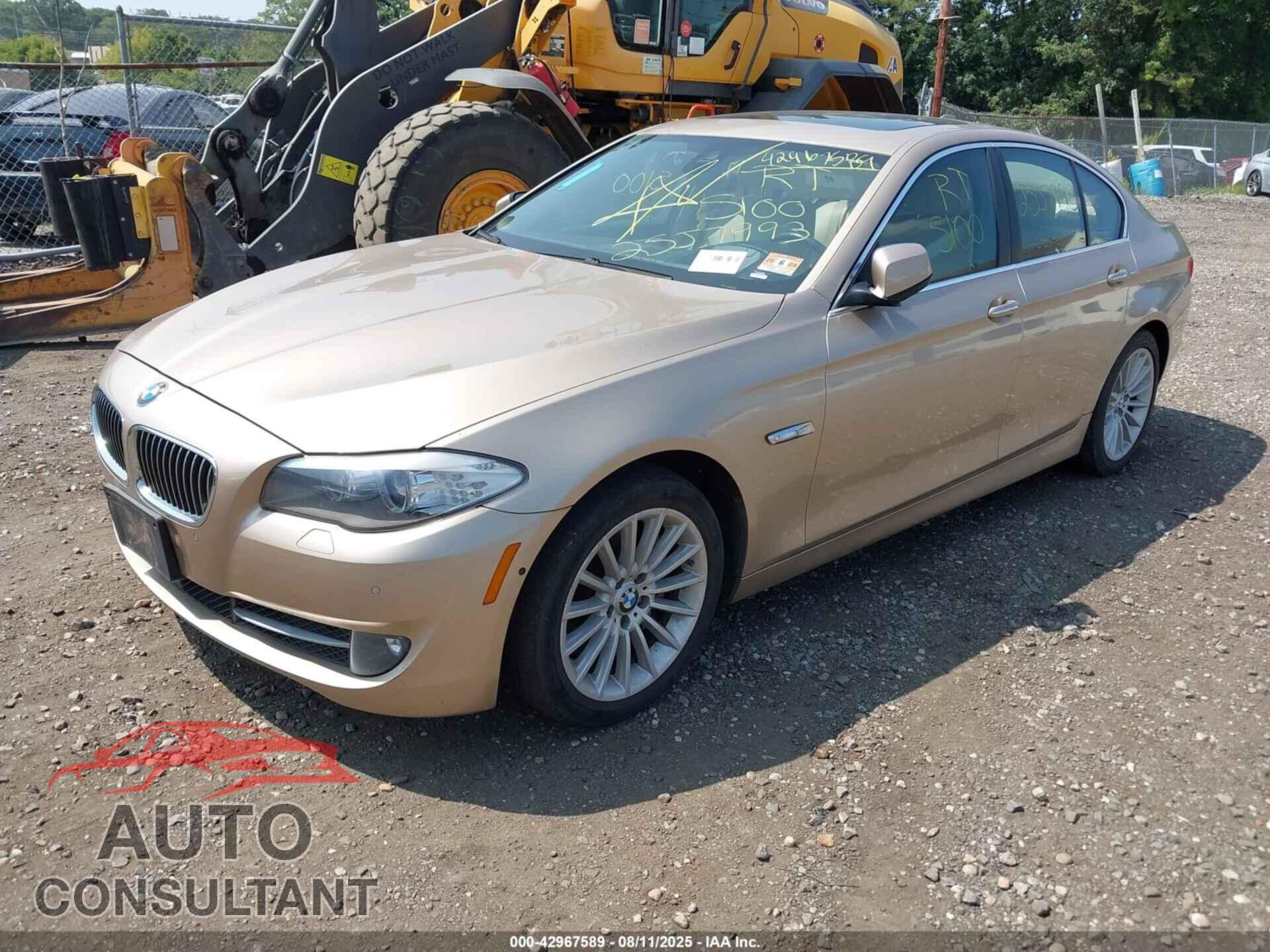 BMW 535I 2013 - WBAFU7C58DDU76023