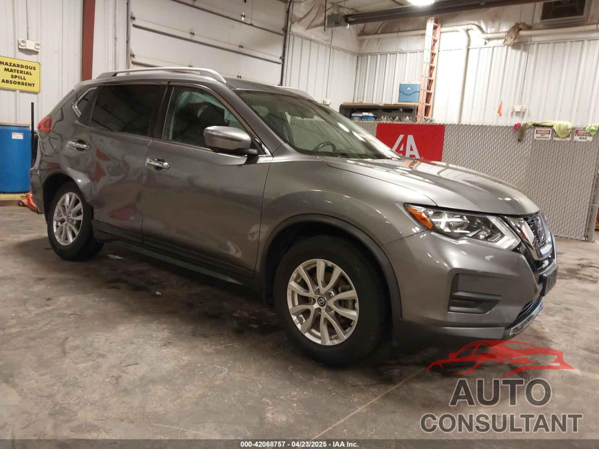 NISSAN ROGUE 2018 - KNMAT2MV9JP566552