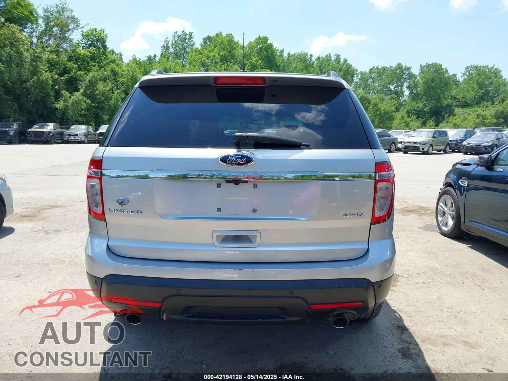 FORD EXPLORER 2011 - 1FMHK8F80BGA50282