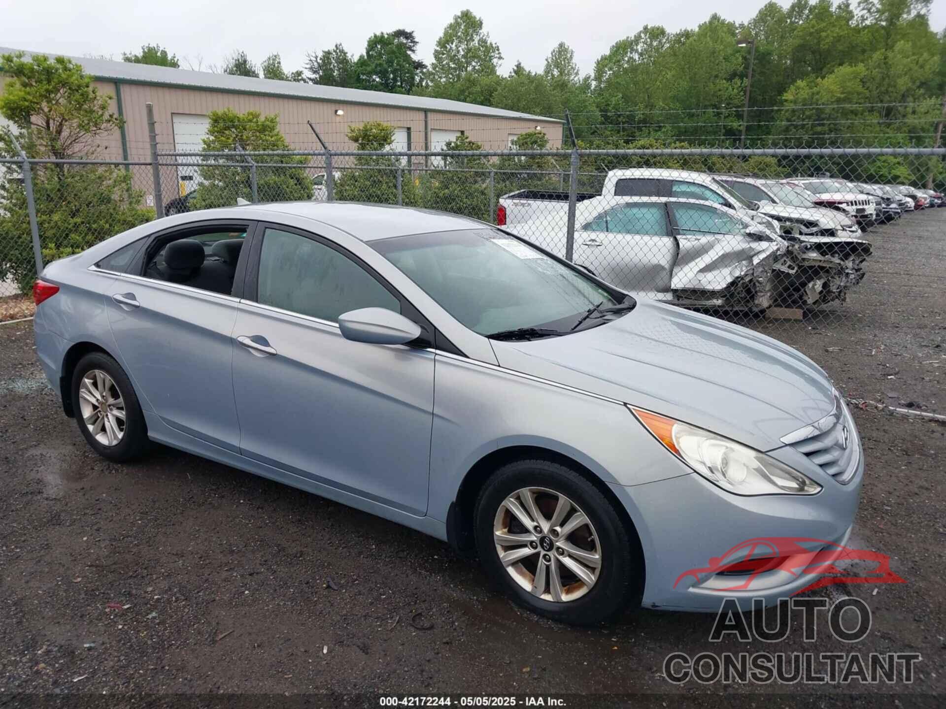HYUNDAI SONATA 2011 - 5NPEB4AC0BH117230