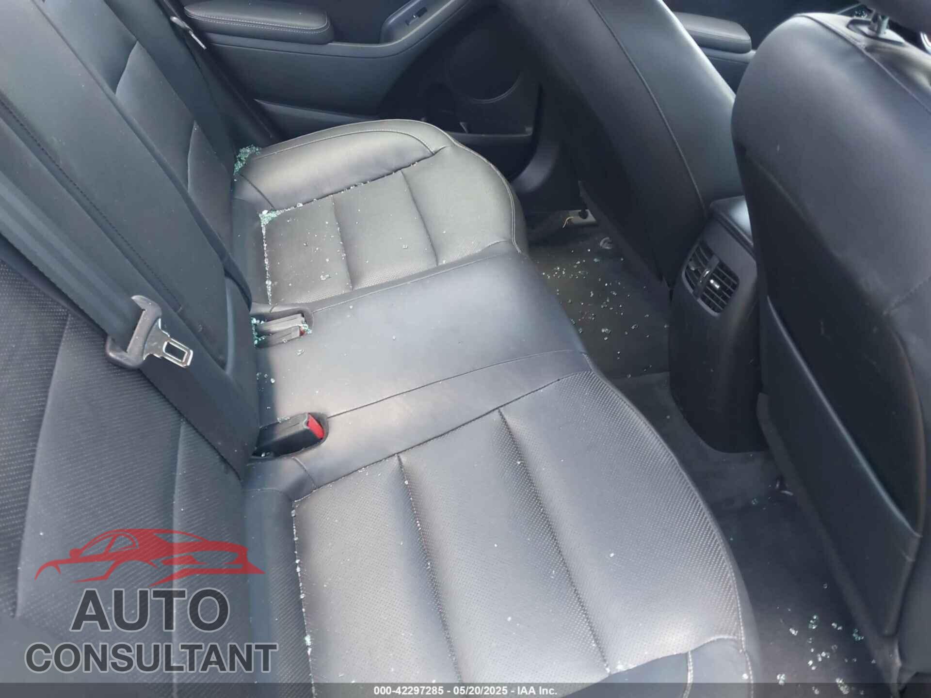 KIA FORTE 2017 - 3KPFL4A85HE005548
