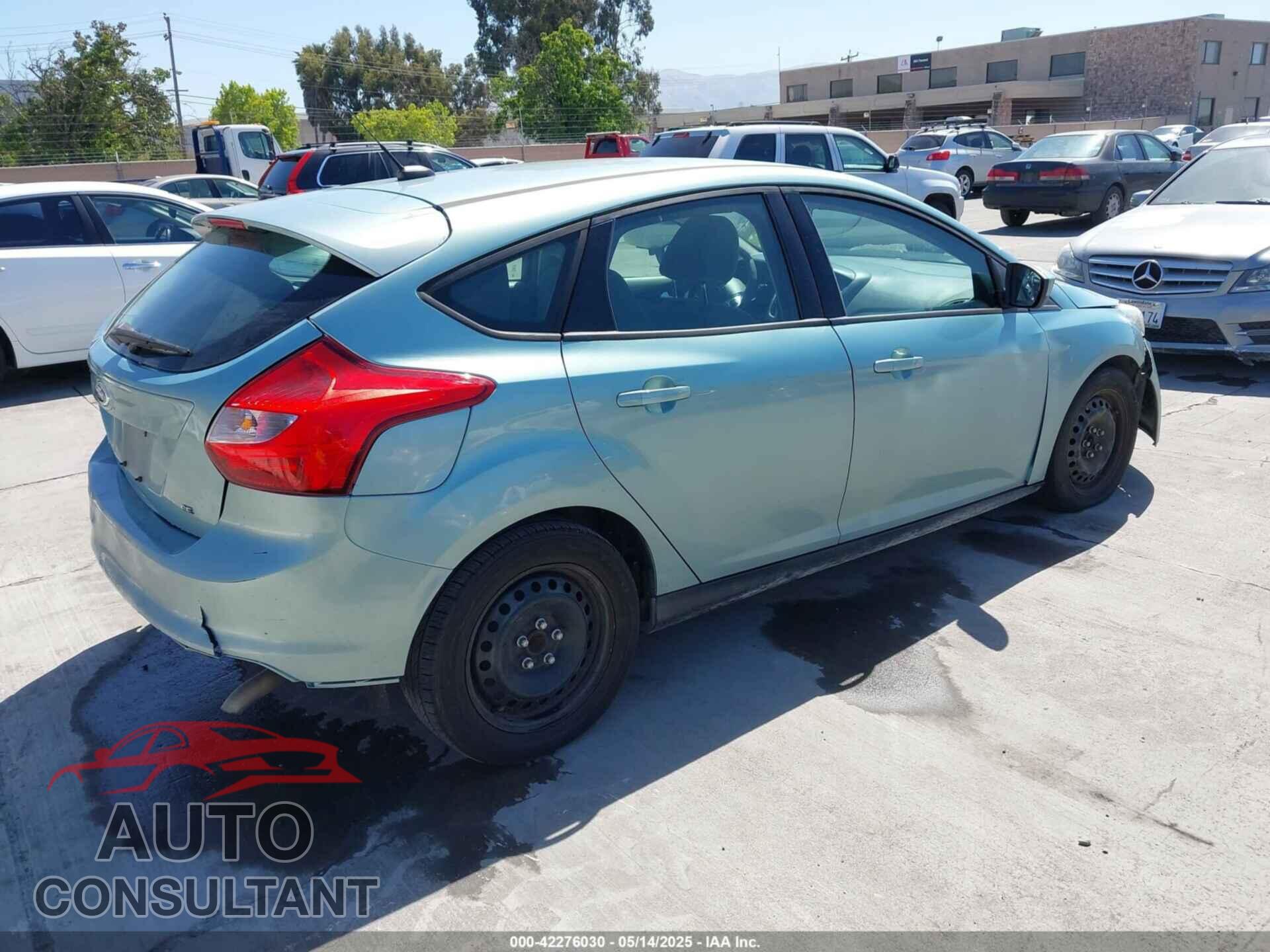 FORD FOCUS 2012 - 1FAHP3K24CL423428