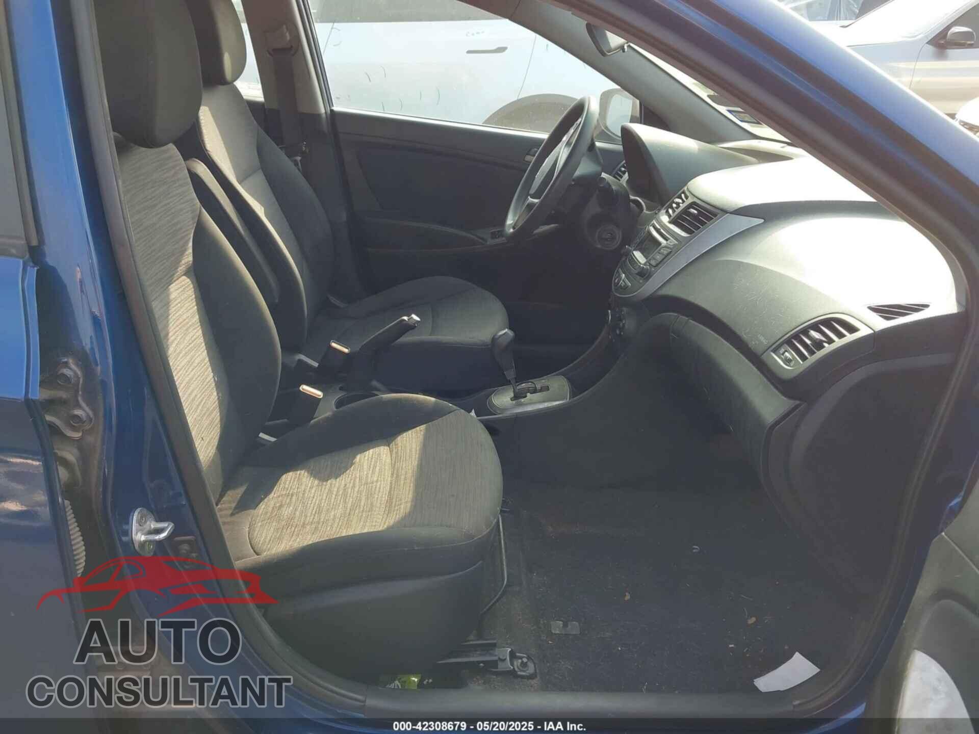 HYUNDAI ACCENT 2017 - KMHCT5AE9HU308912