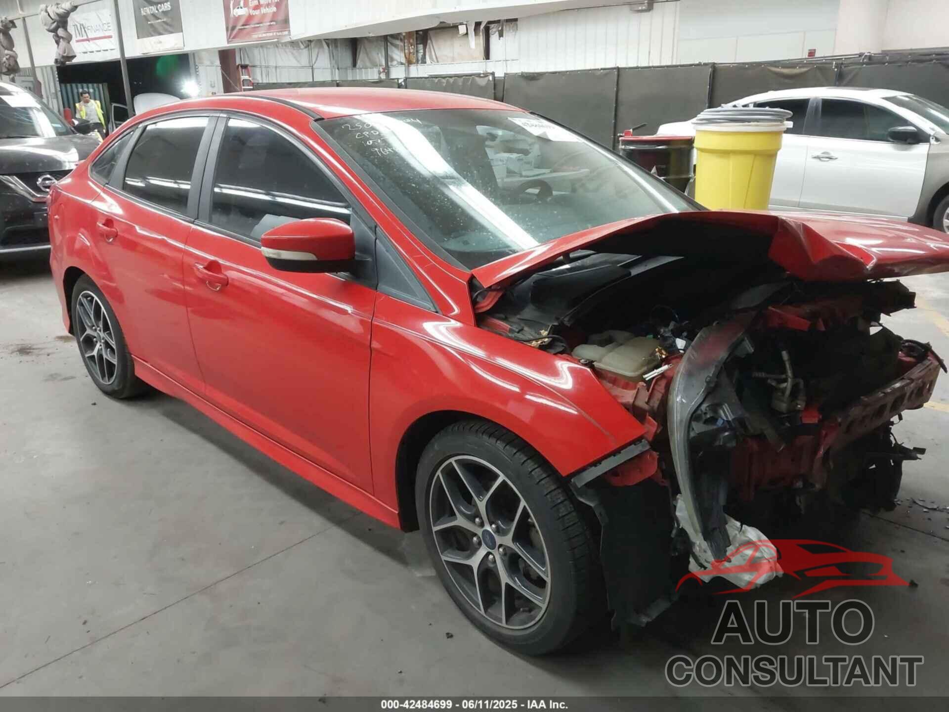 FORD FOCUS 2015 - 1FADP3F27FL269648