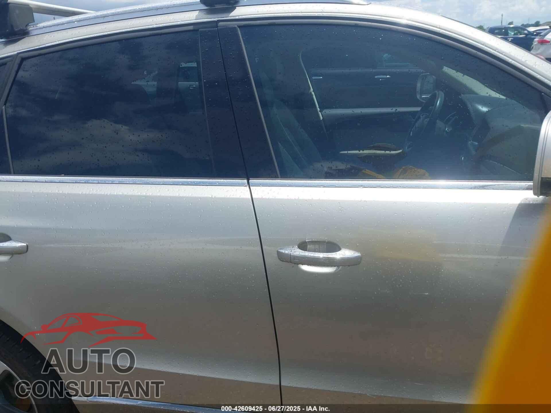 AUDI Q5 2015 - WA1CMAFP6FA083412