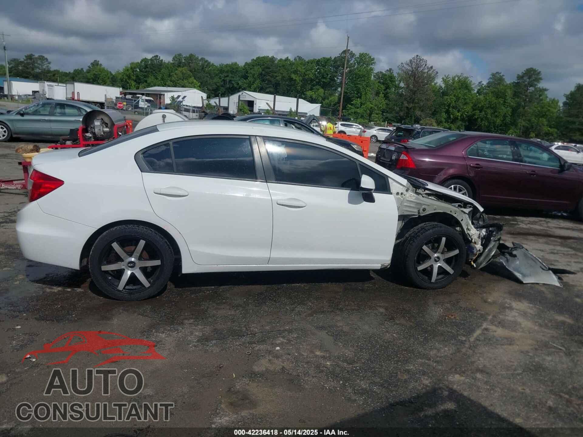 HONDA CIVIC 2012 - 19XFB2F53CE345506