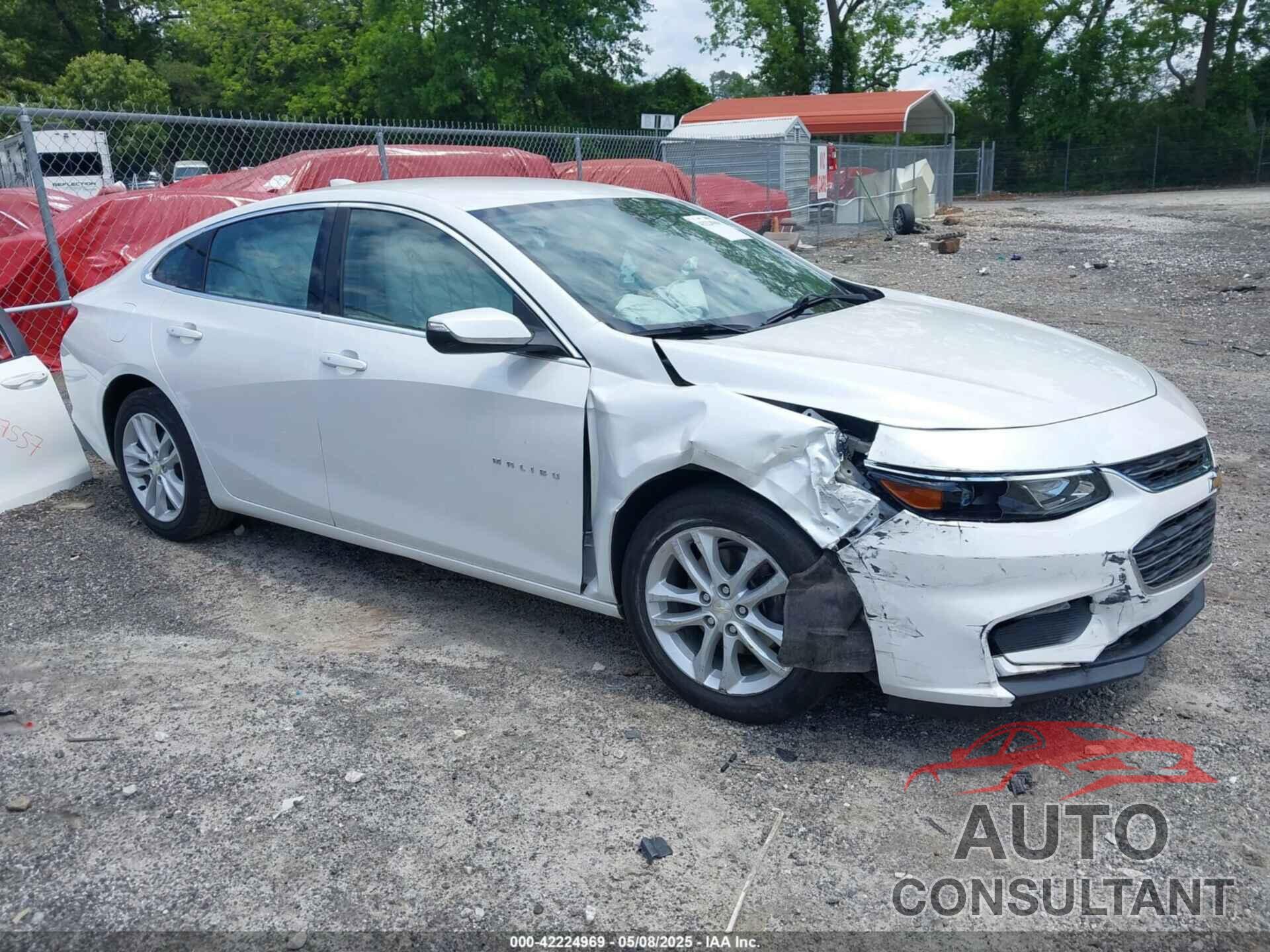 CHEVROLET MALIBU 2016 - 1G1ZE5ST2GF233570