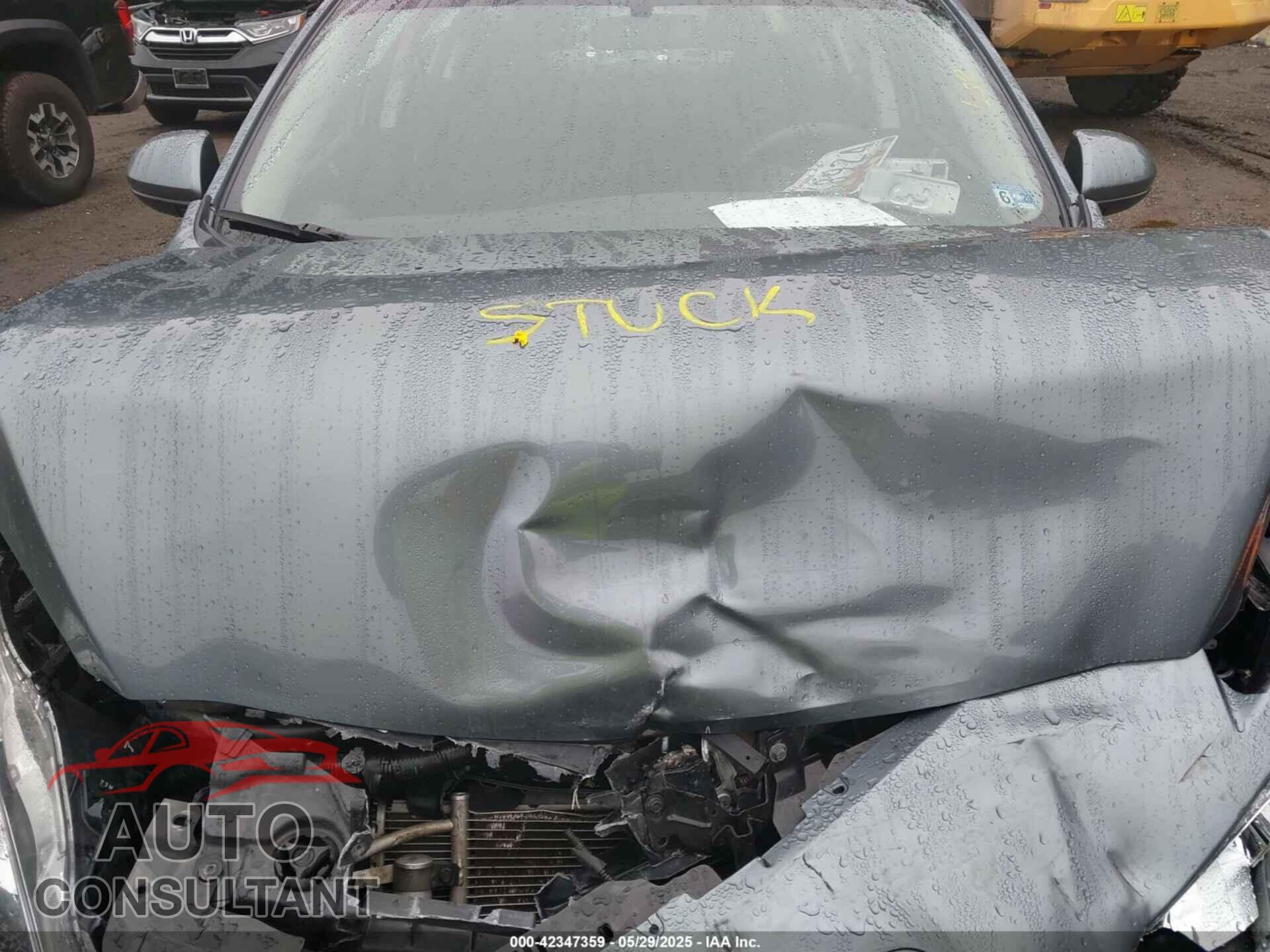 MAZDA MAZDA3 2012 - JM1BL1UF7C1636563