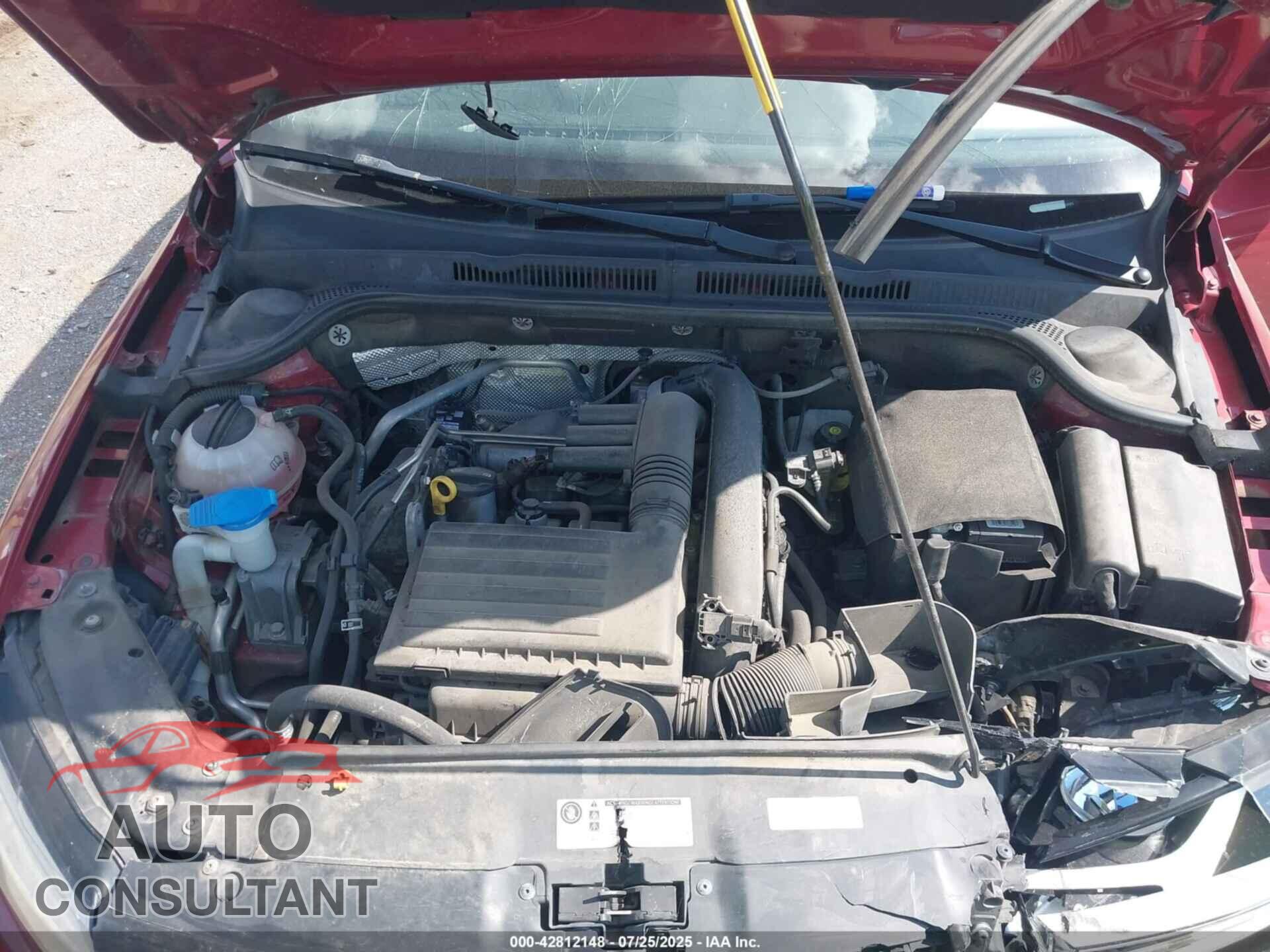 VOLKSWAGEN JETTA 2017 - 3VW2B7AJ7HM340495
