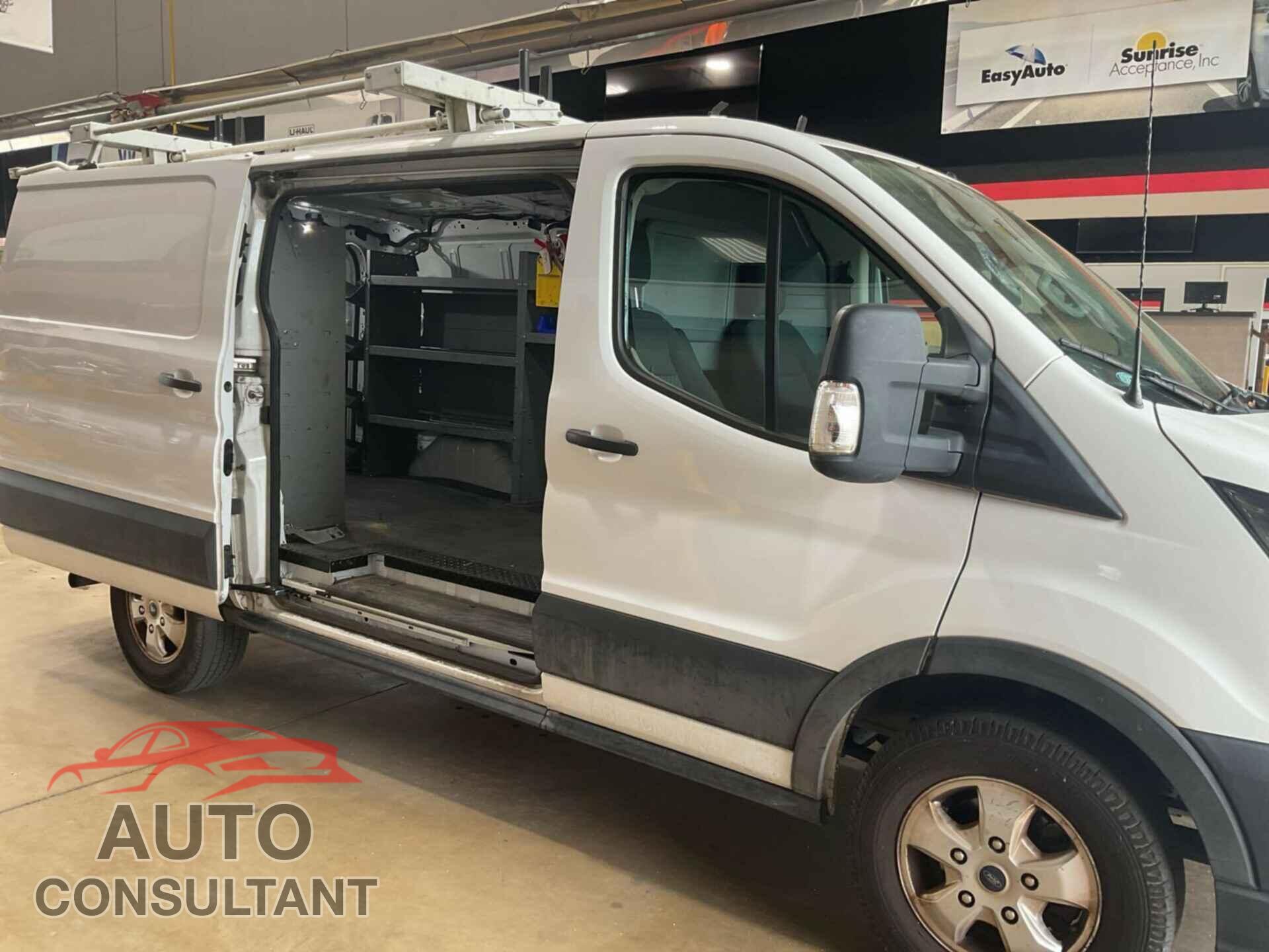 FORD TRANSIT 2020 - 1FTBR1YG4LKA63732