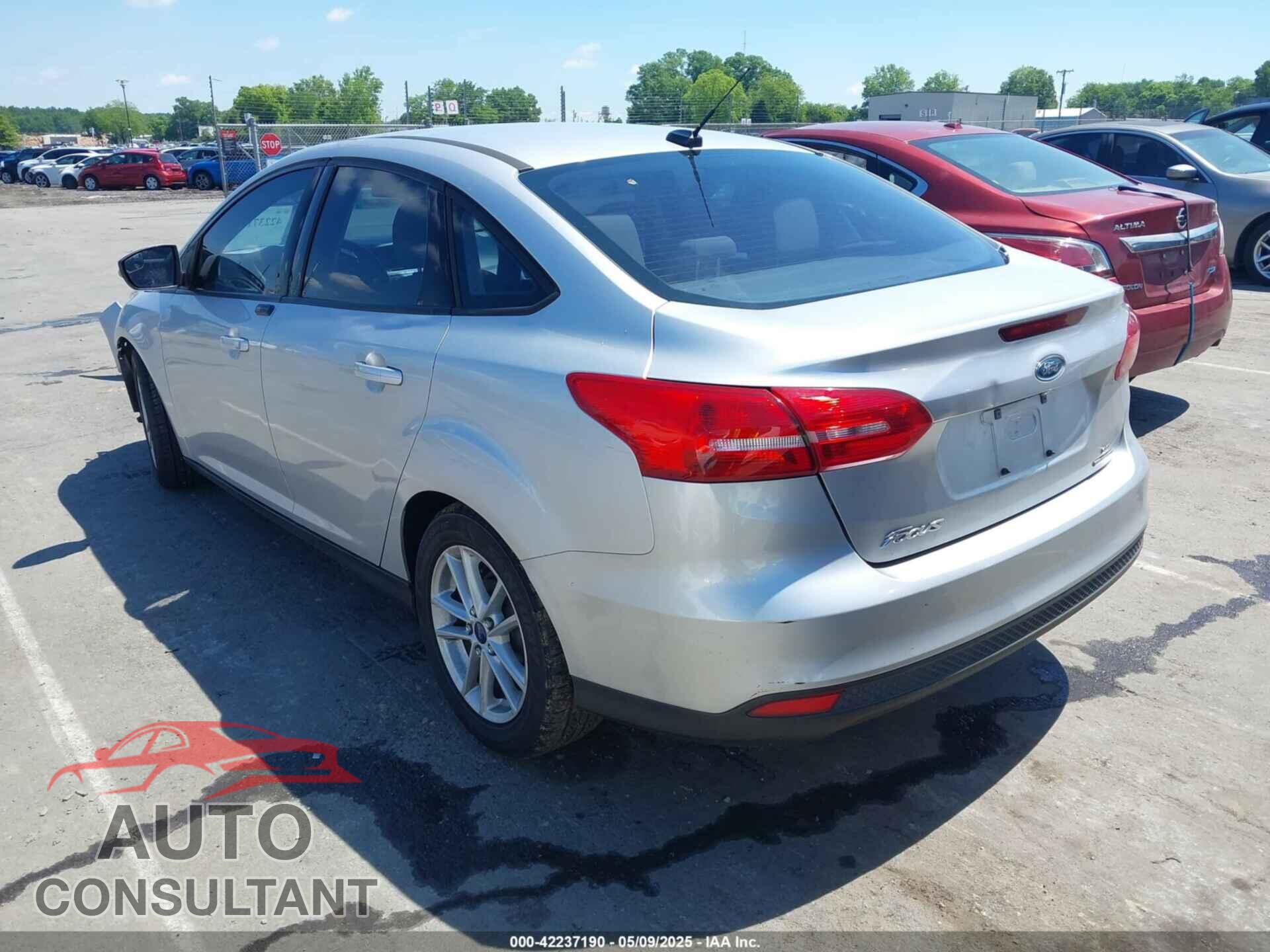 FORD FOCUS 2015 - 1FADP3F23FL273129