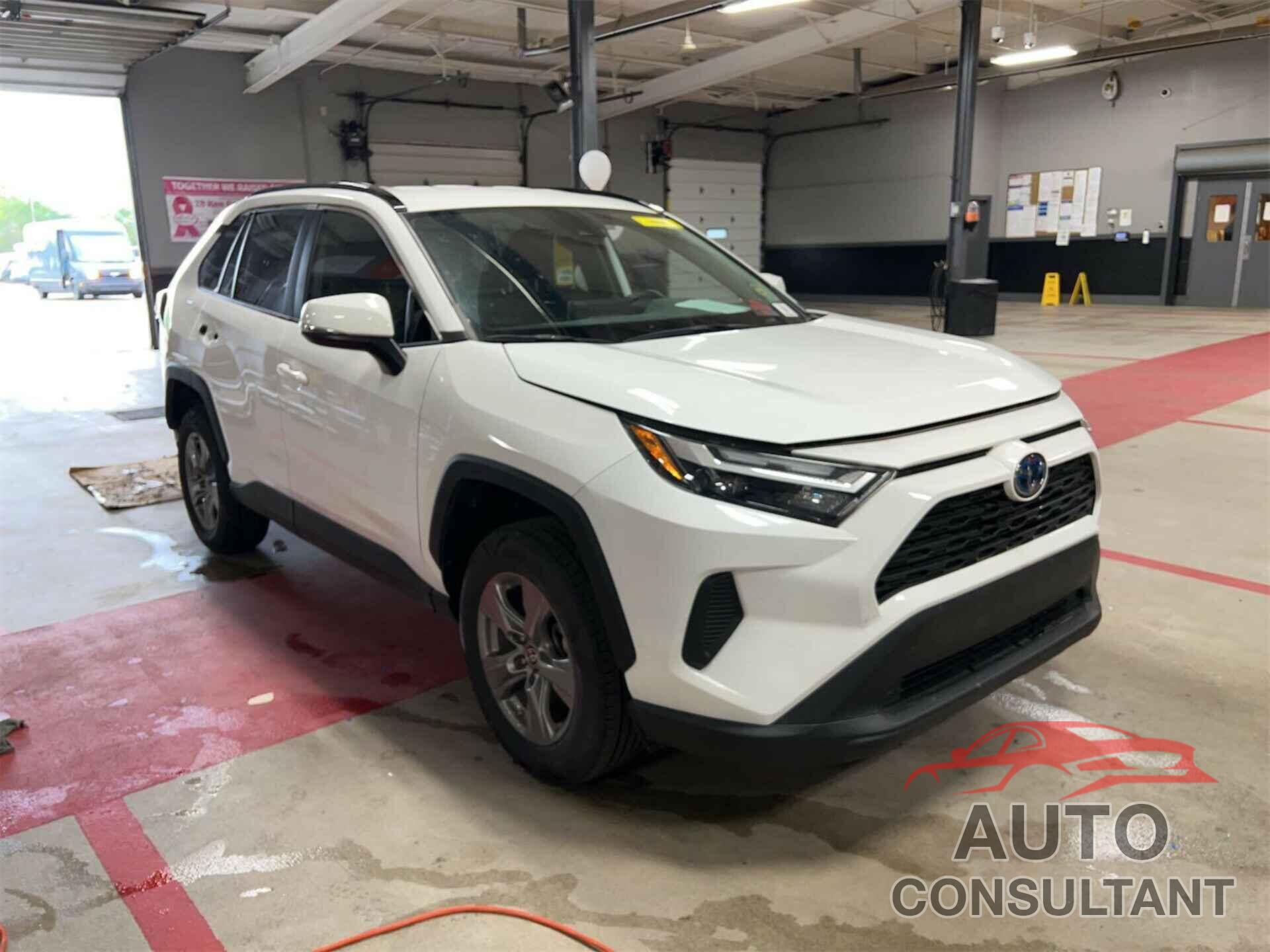 TOYOTA RAV4 HYBRID 2023 - 4T3MWRFVXPU092232