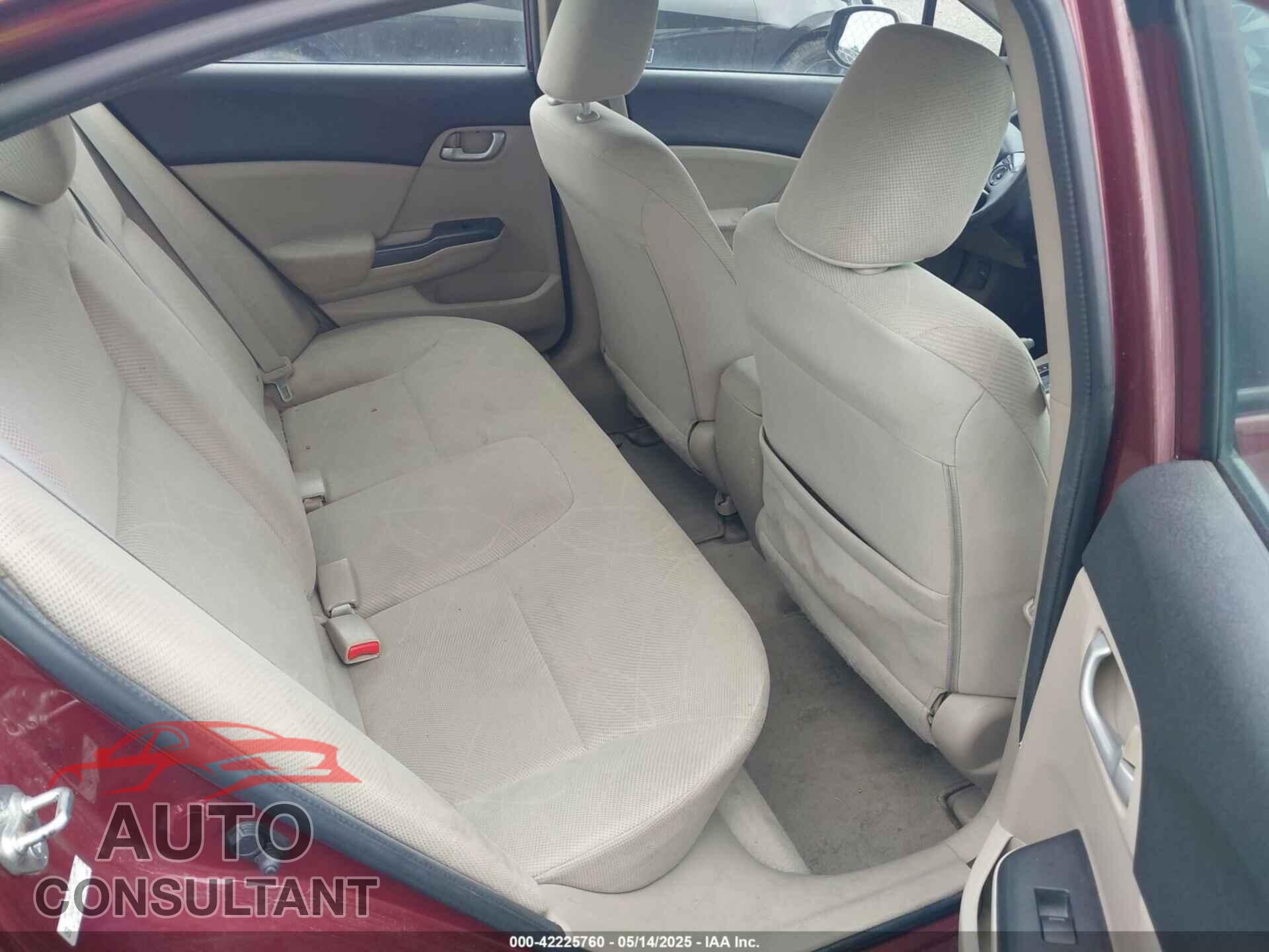 HONDA CIVIC 2012 - 2HGFB2F55CH600274