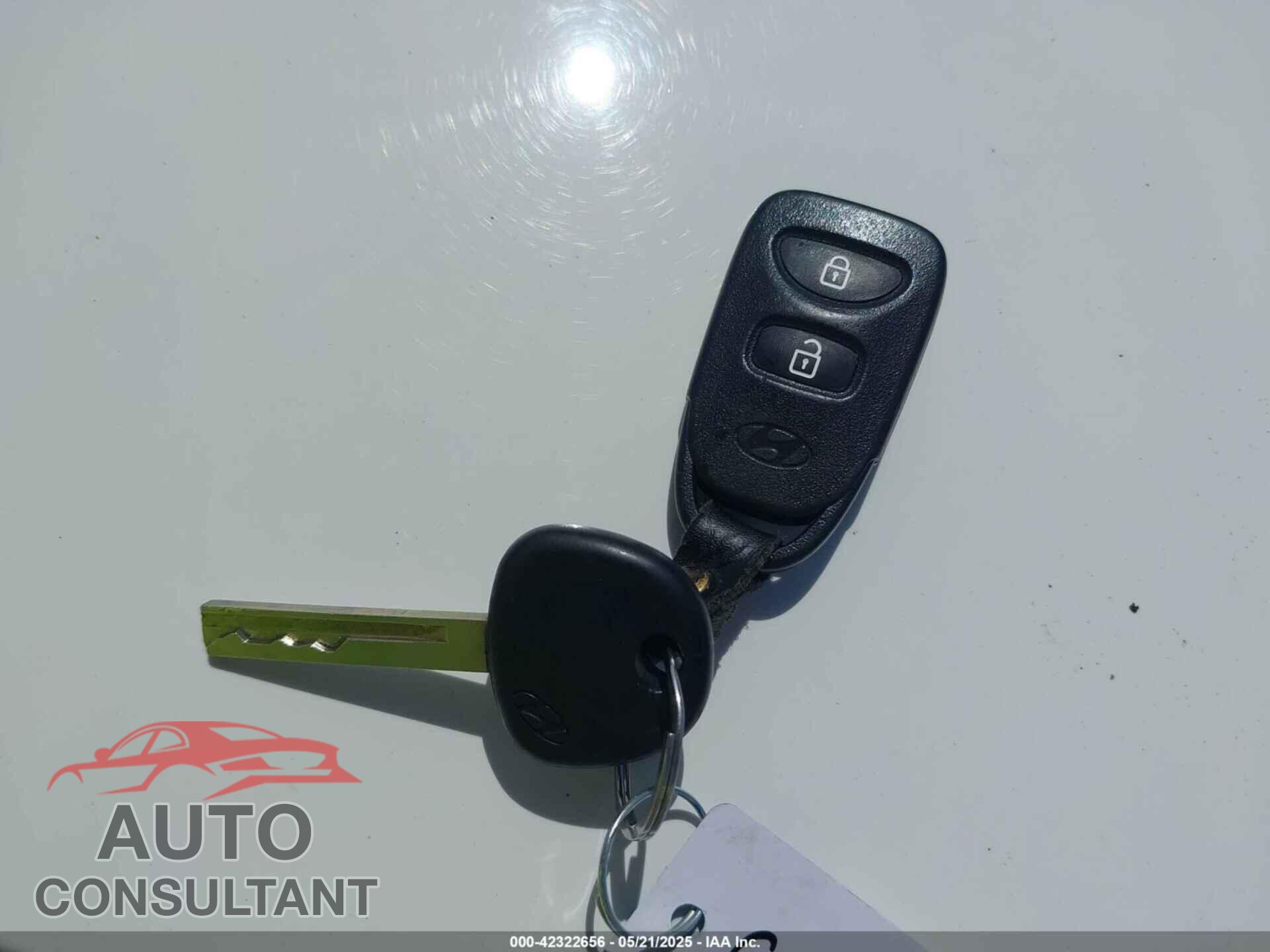 HYUNDAI ACCENT 2013 - KMHCU5AE4DU115896