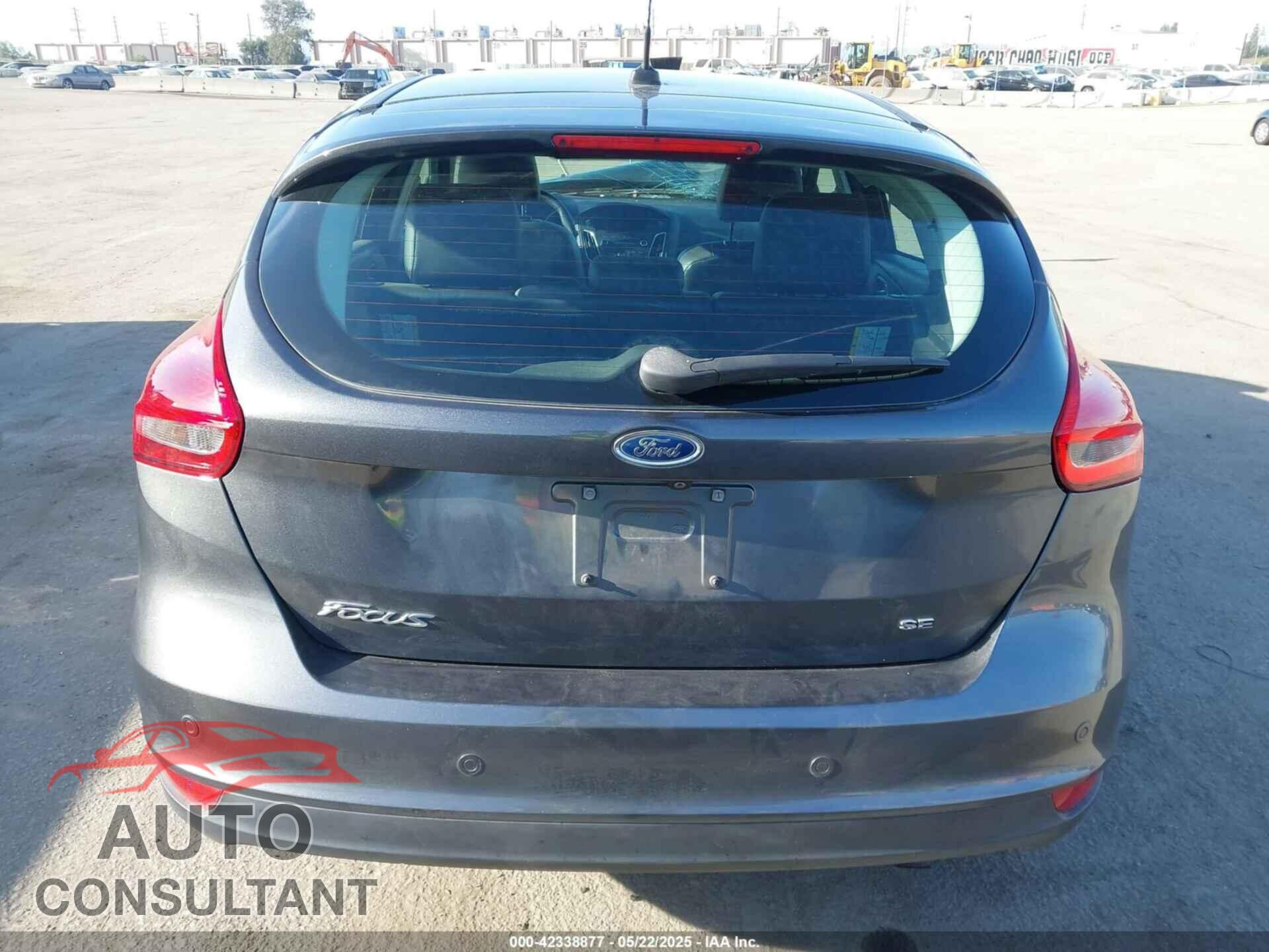 FORD FOCUS 2016 - 1FADP3K20GL407103