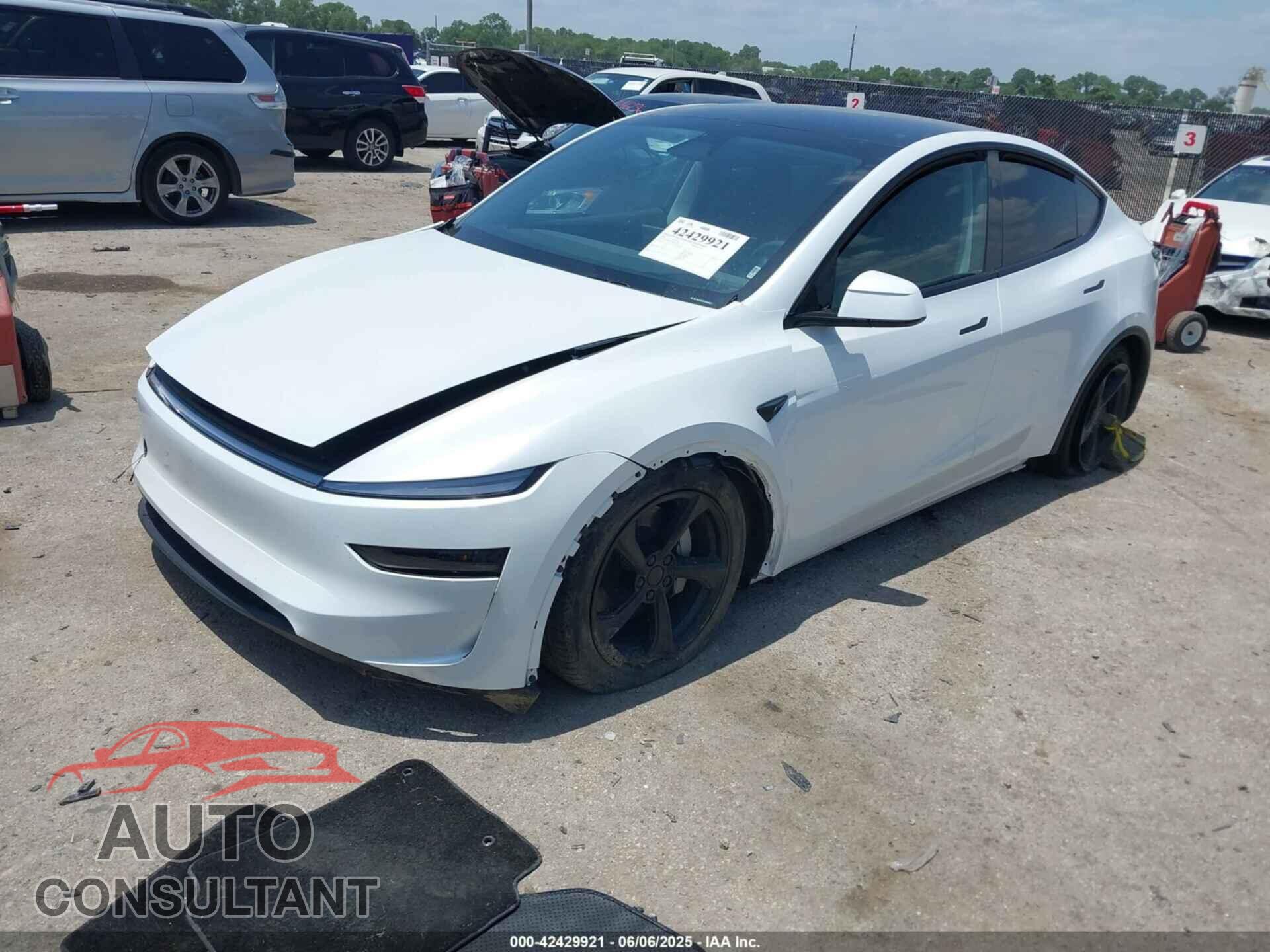 TESLA MODEL Y 2026 - 7SAYGDEE7TA393981