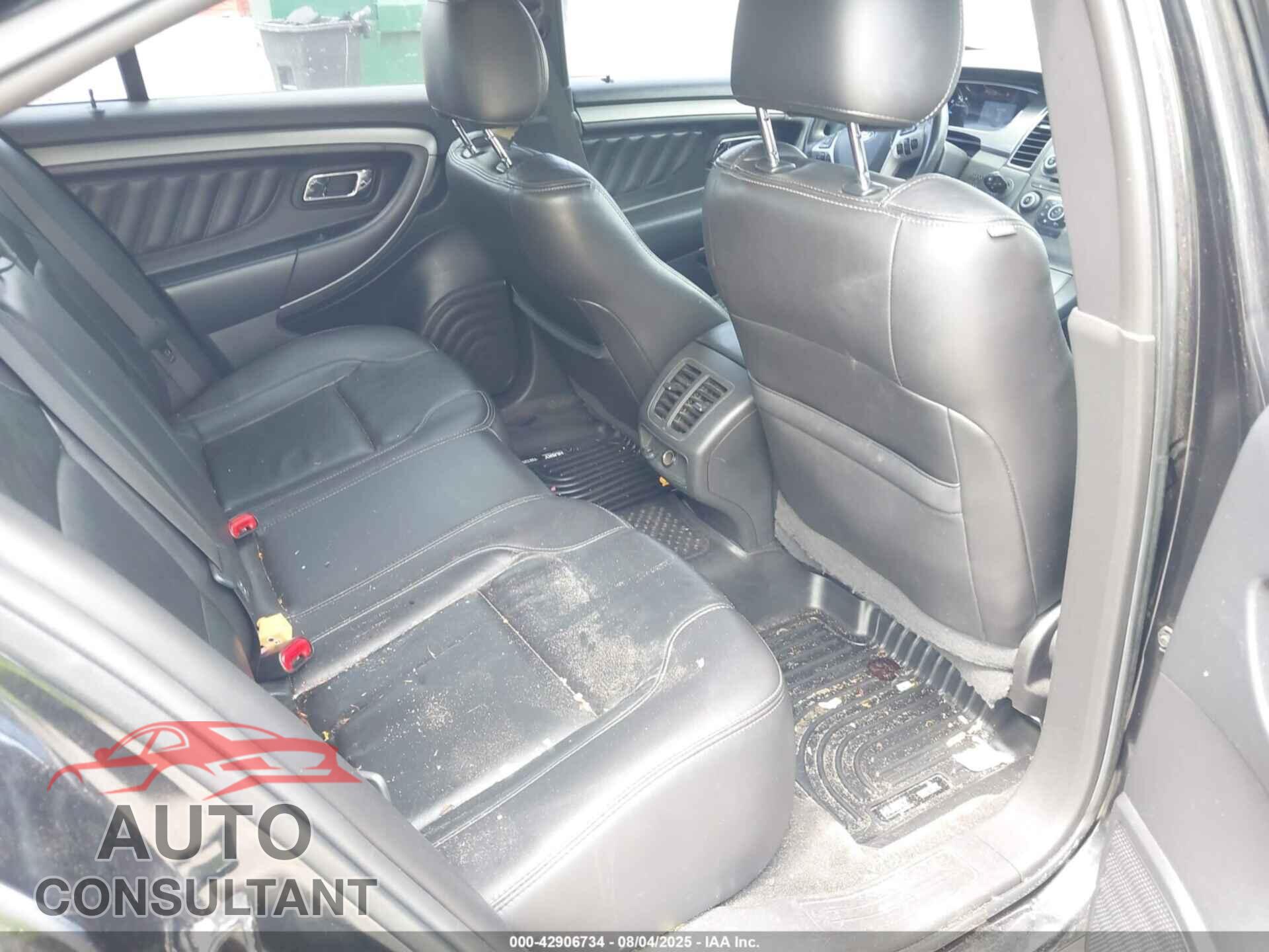 FORD TAURUS 2015 - 1FAHP2E88FG170332