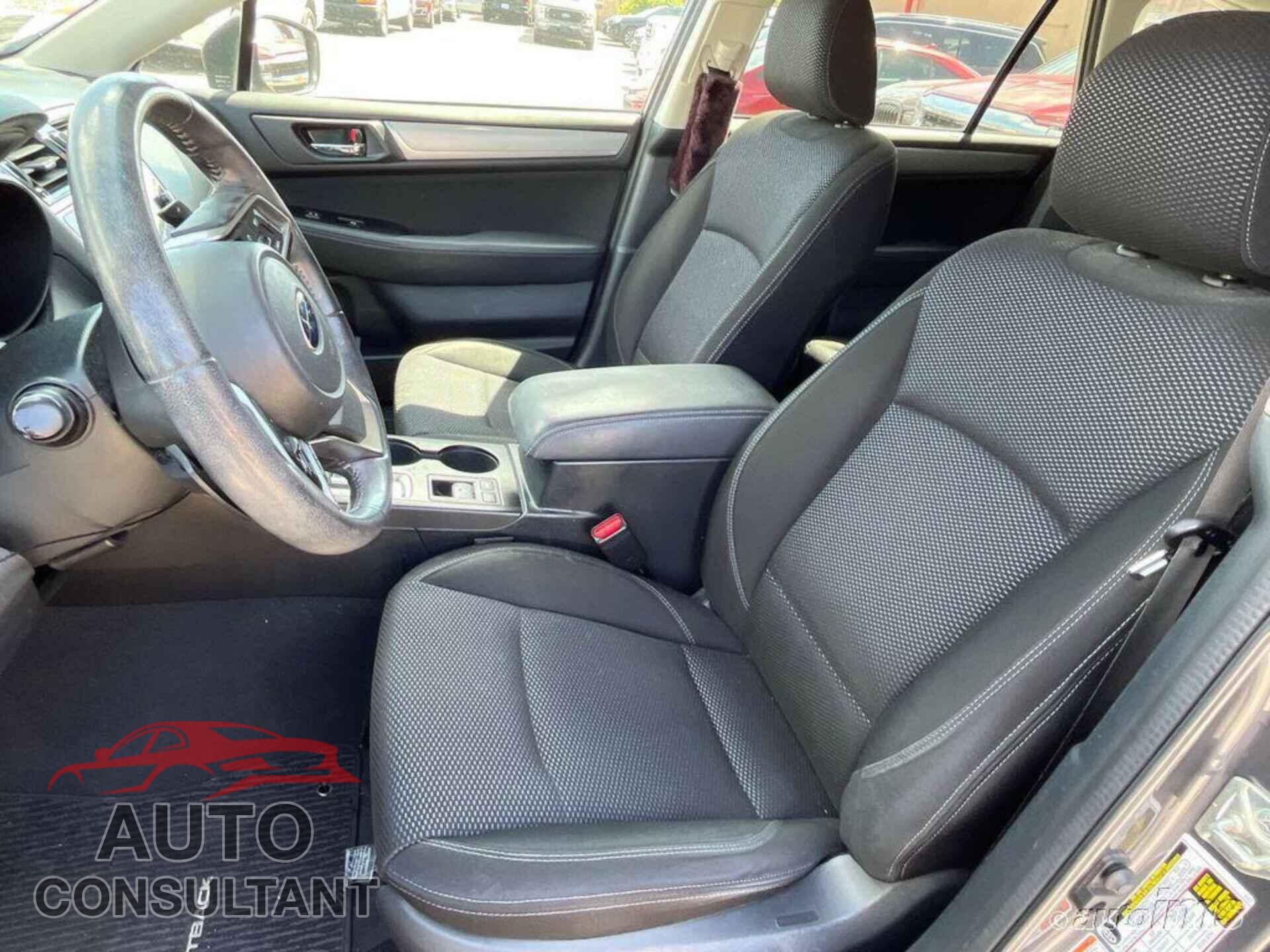 SUBARU OUTBACK 2019 - 4S4BSAFC8K3310663