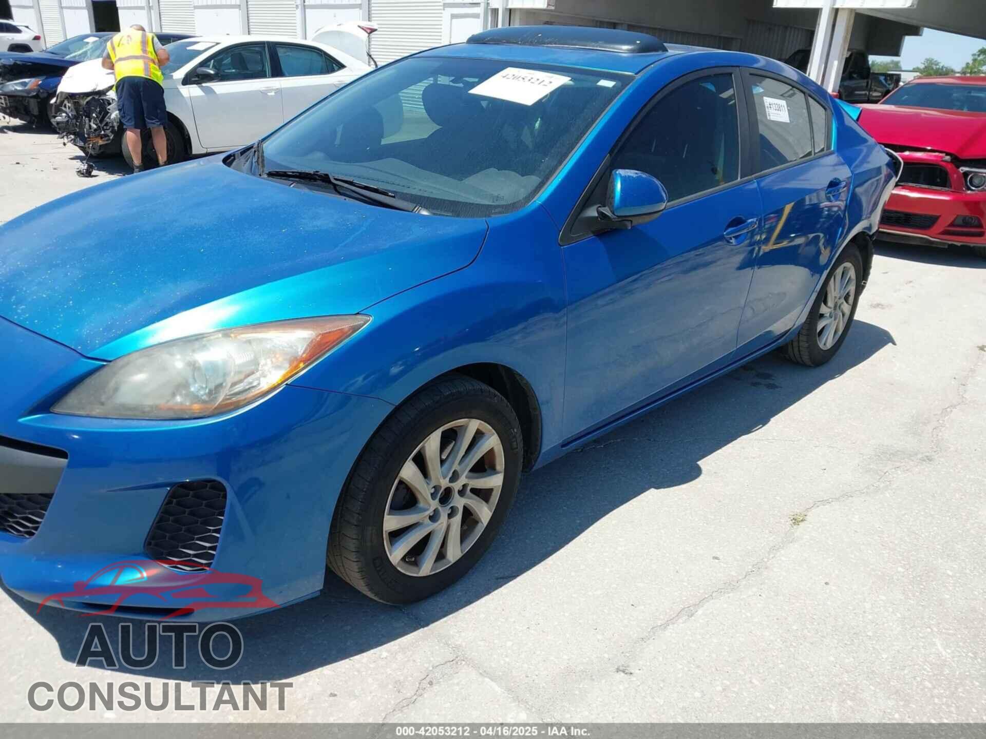 MAZDA MAZDA3 2012 - JM1BL1V75C1669505