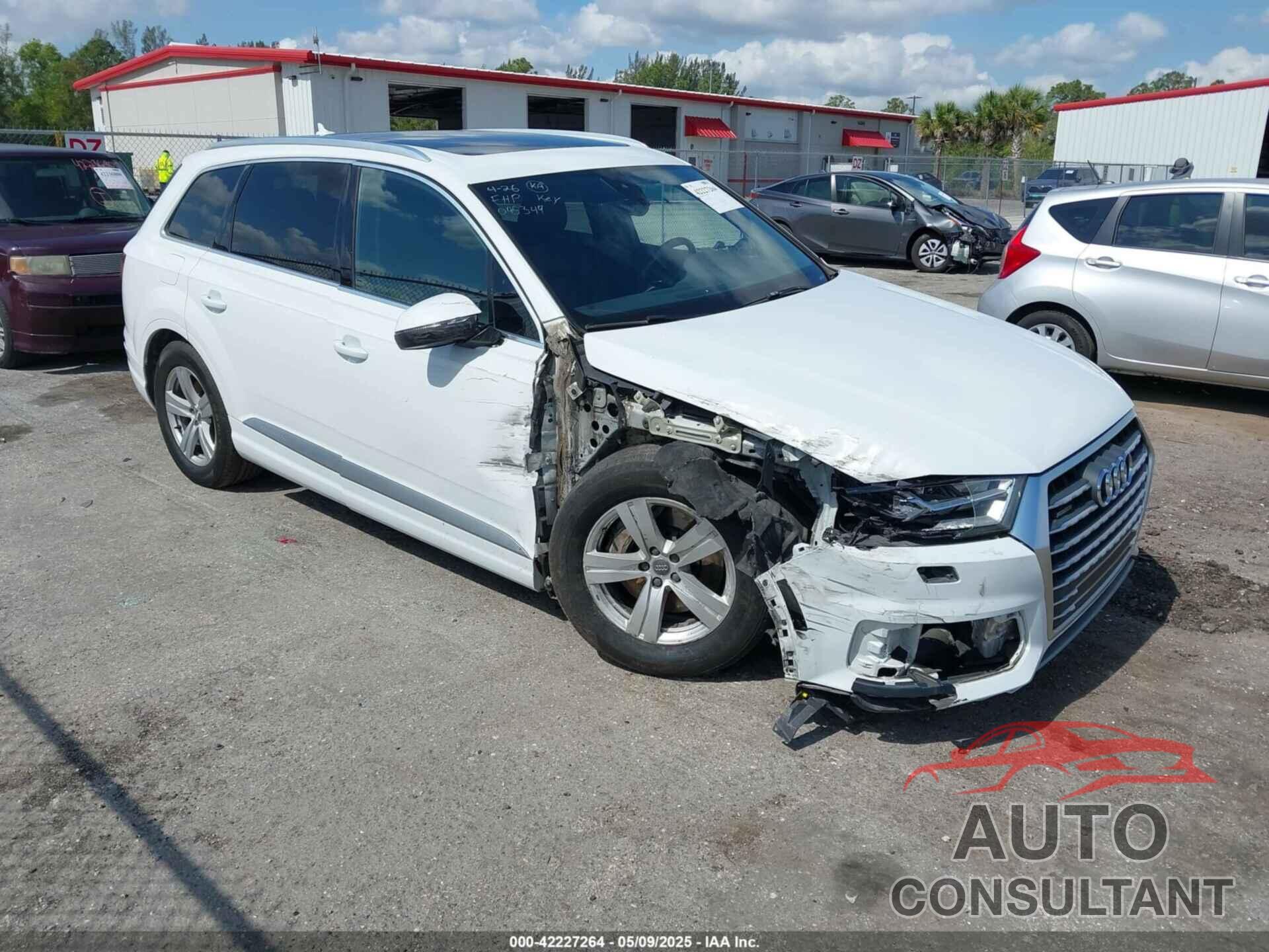 AUDI Q7 2018 - WA1AHAF77JD045349
