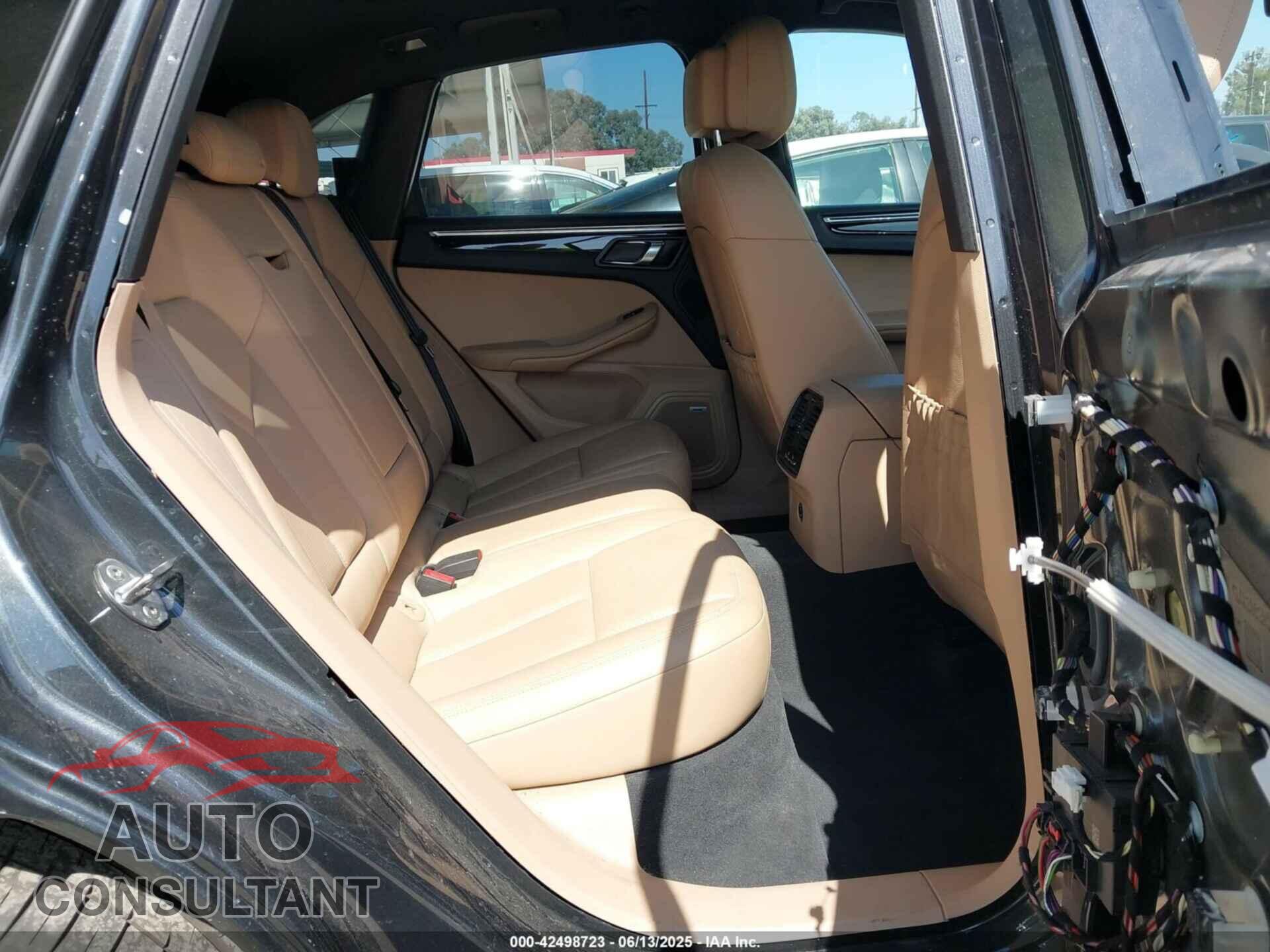 PORSCHE MACAN 2020 - WP1AB2A59LLB32454