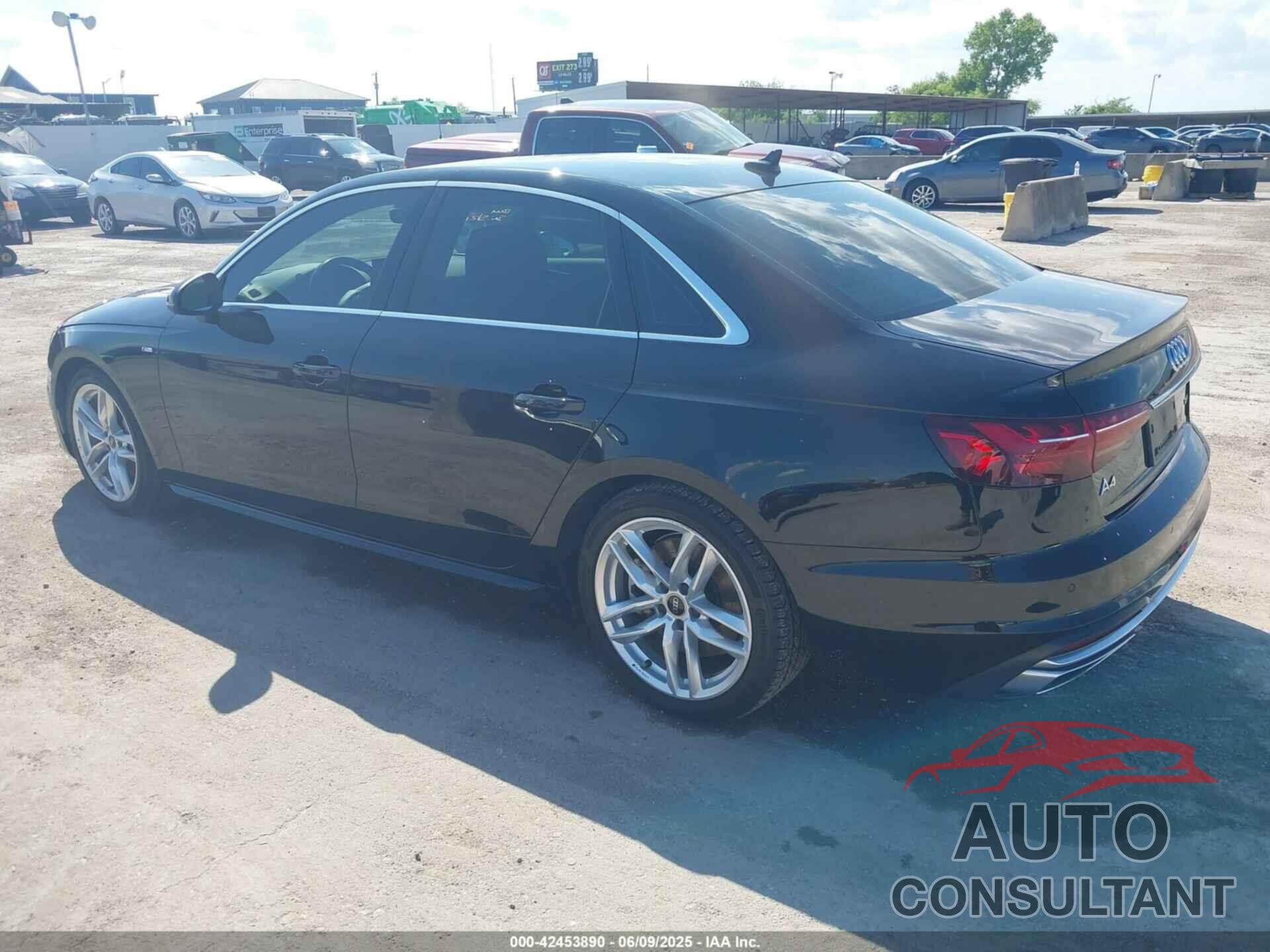 AUDI A4 2023 - WAUEAAF41PN024014