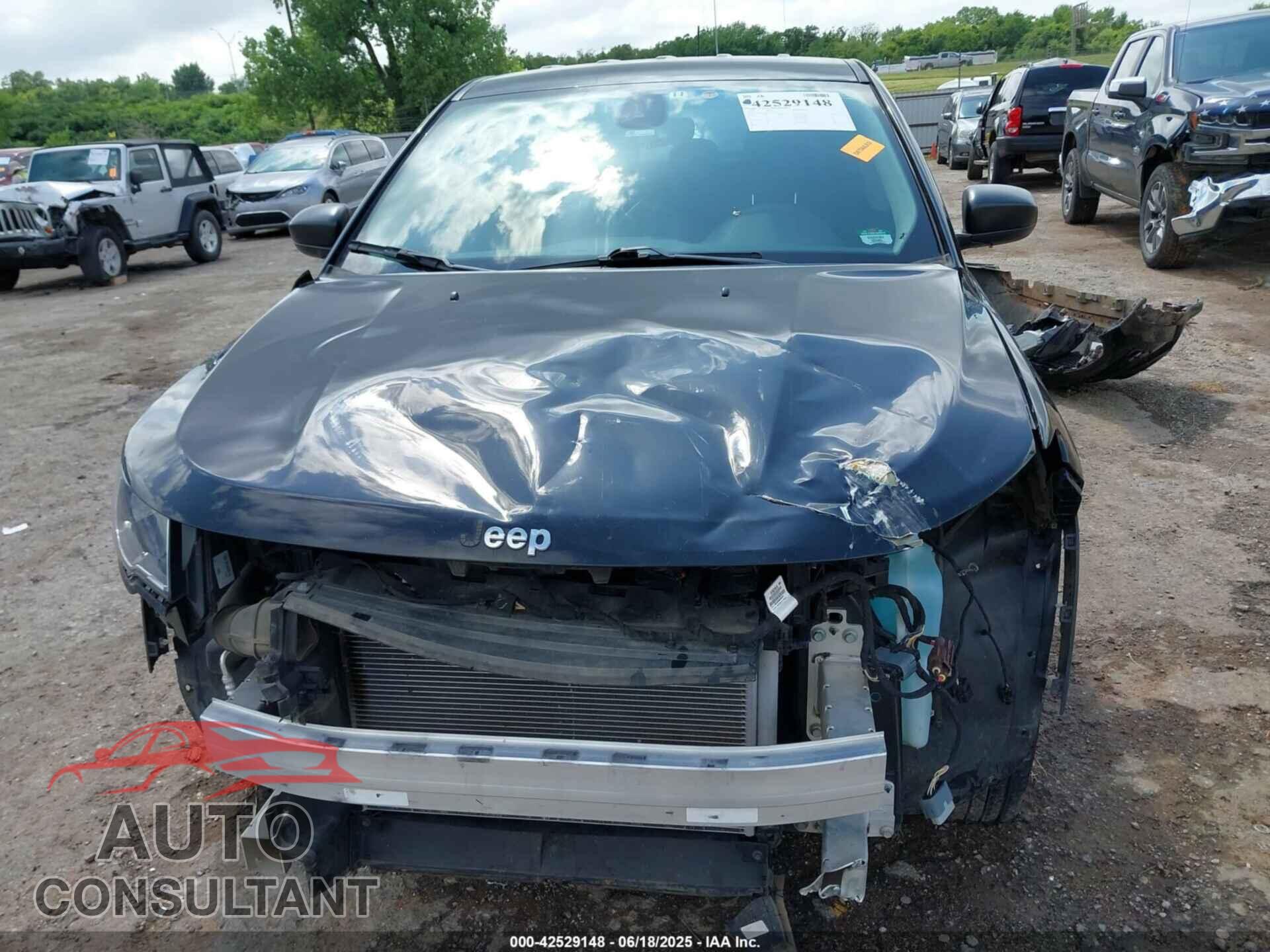 JEEP COMPASS 2020 - 3C4NJCAB6LT141490