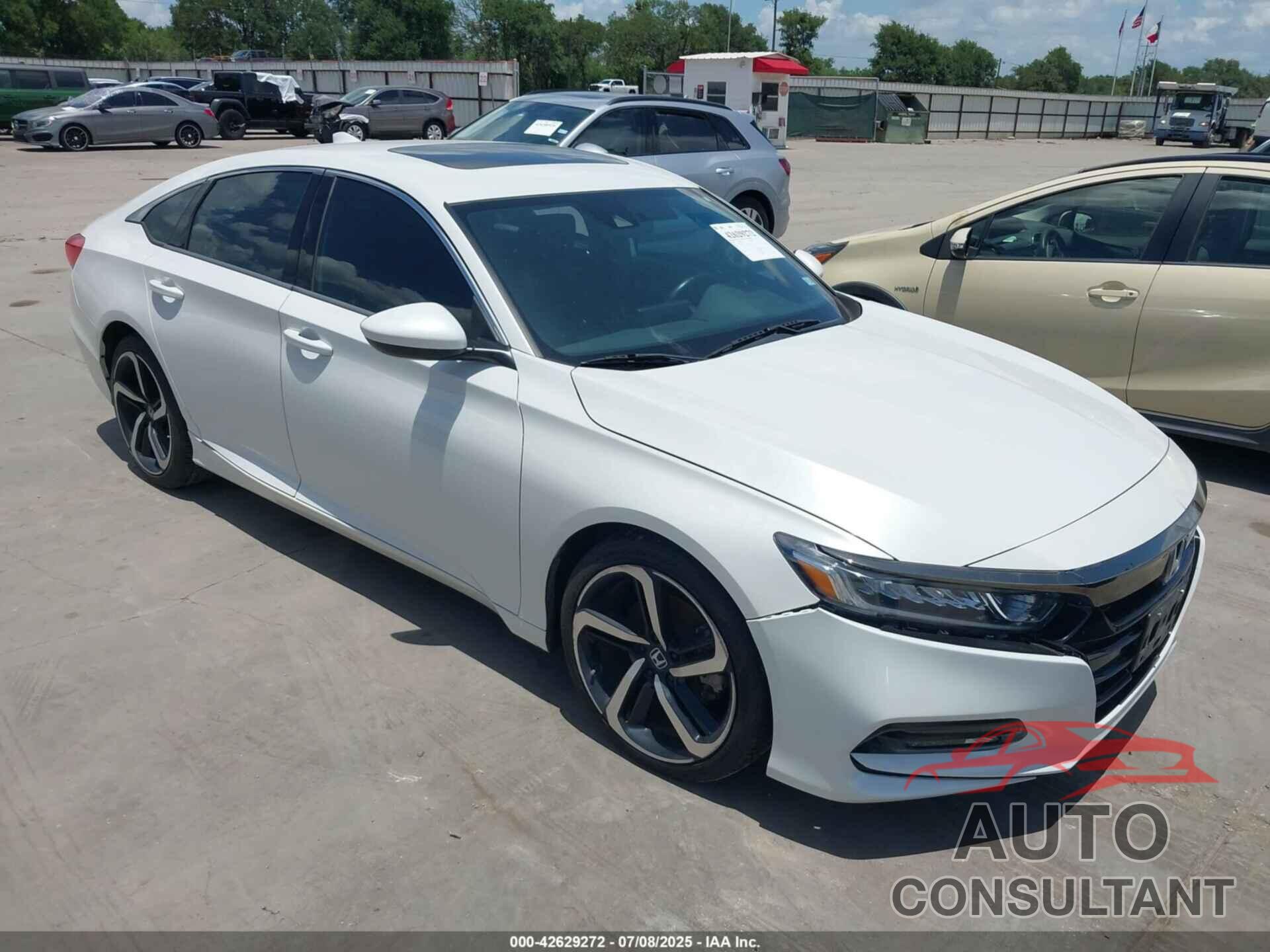 HONDA ACCORD 2018 - 1HGCV2F36JA028331