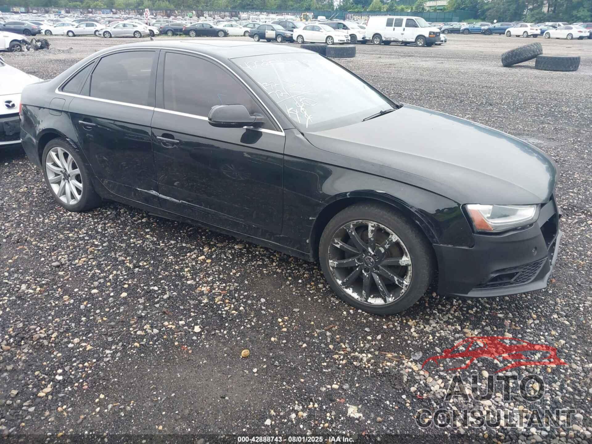 AUDI A4 2013 - WAUFFAFL8DN007008