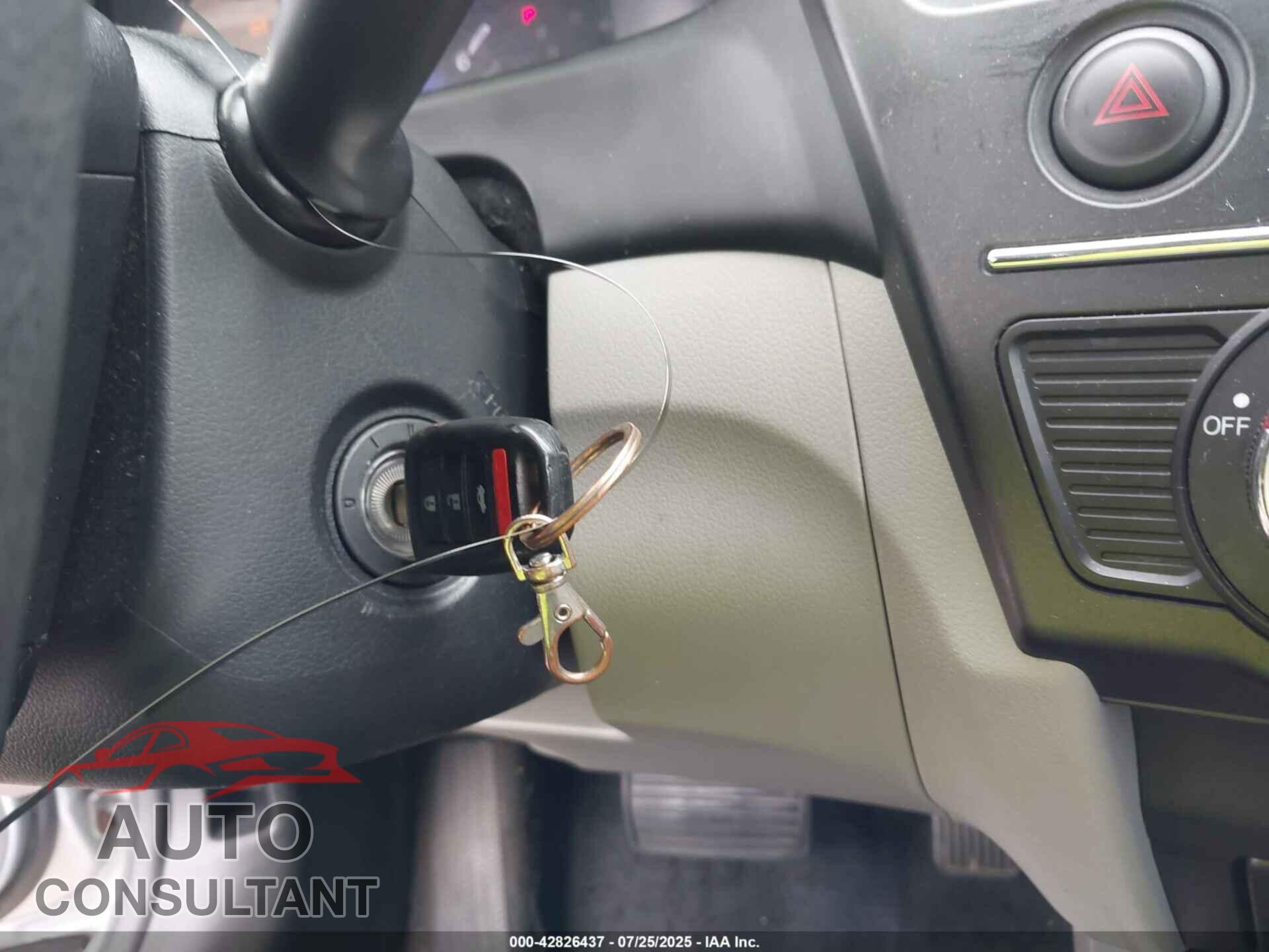 HONDA CIVIC 2015 - 19XFB2F50FE116883