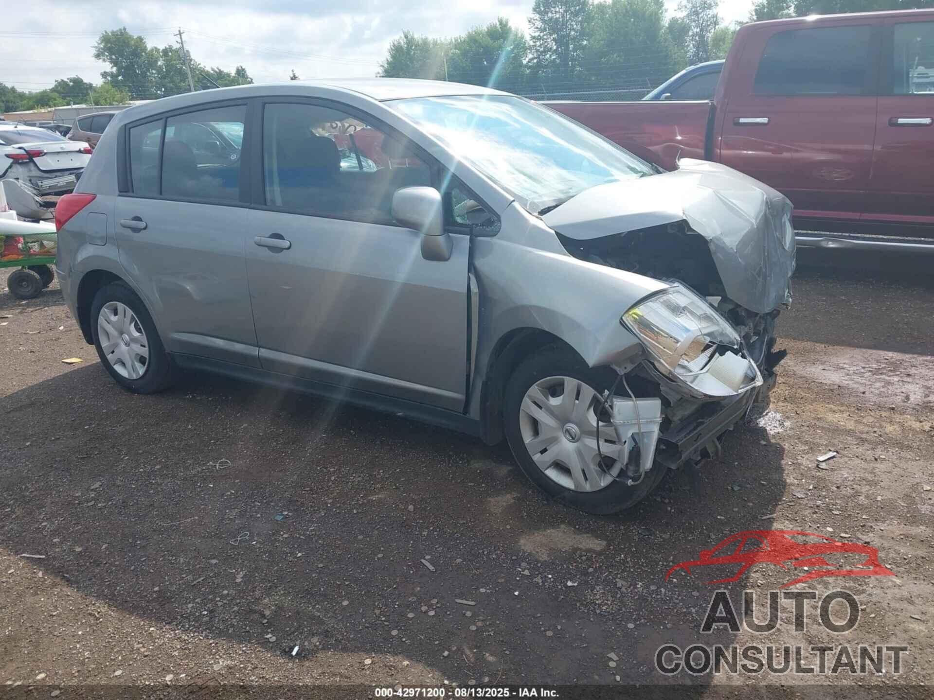 NISSAN VERSA 2011 - 3N1BC1CP1BL385835