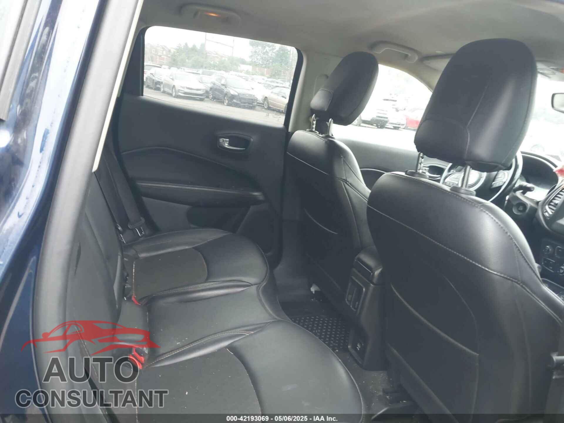JEEP COMPASS 2020 - 3C4NJDBB7LT160148