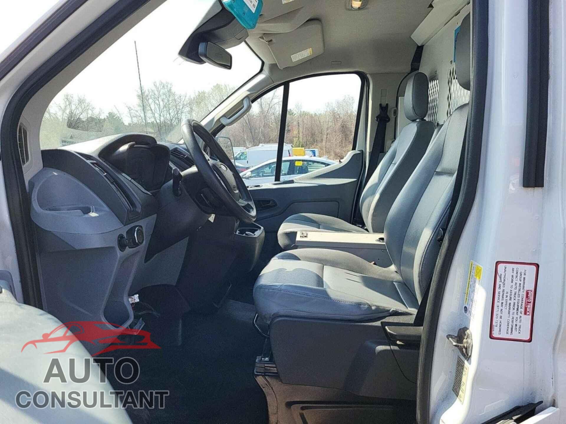 FORD TRANSIT 2017 - 1FTYE1YM5HKA82518