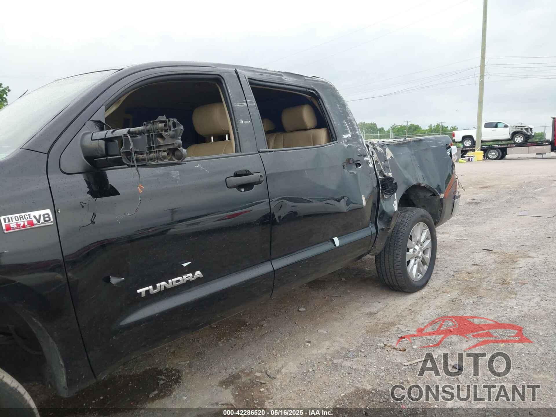 TOYOTA TUNDRA 2010 - 5TFDW5F18AX152579