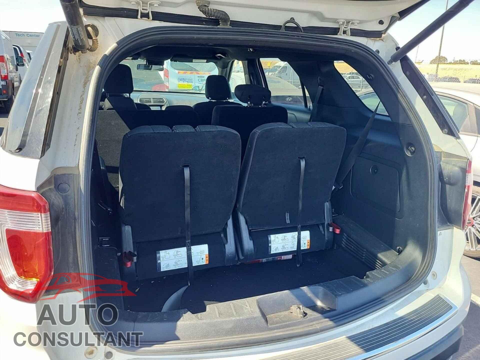 FORD EXPLORER 2018 - 1FM5K8DH5JGB44761