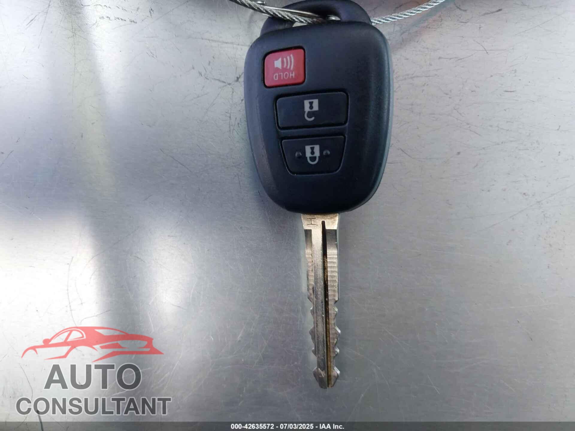 TOYOTA RAV4 2015 - 2T3RFREV6FW382425