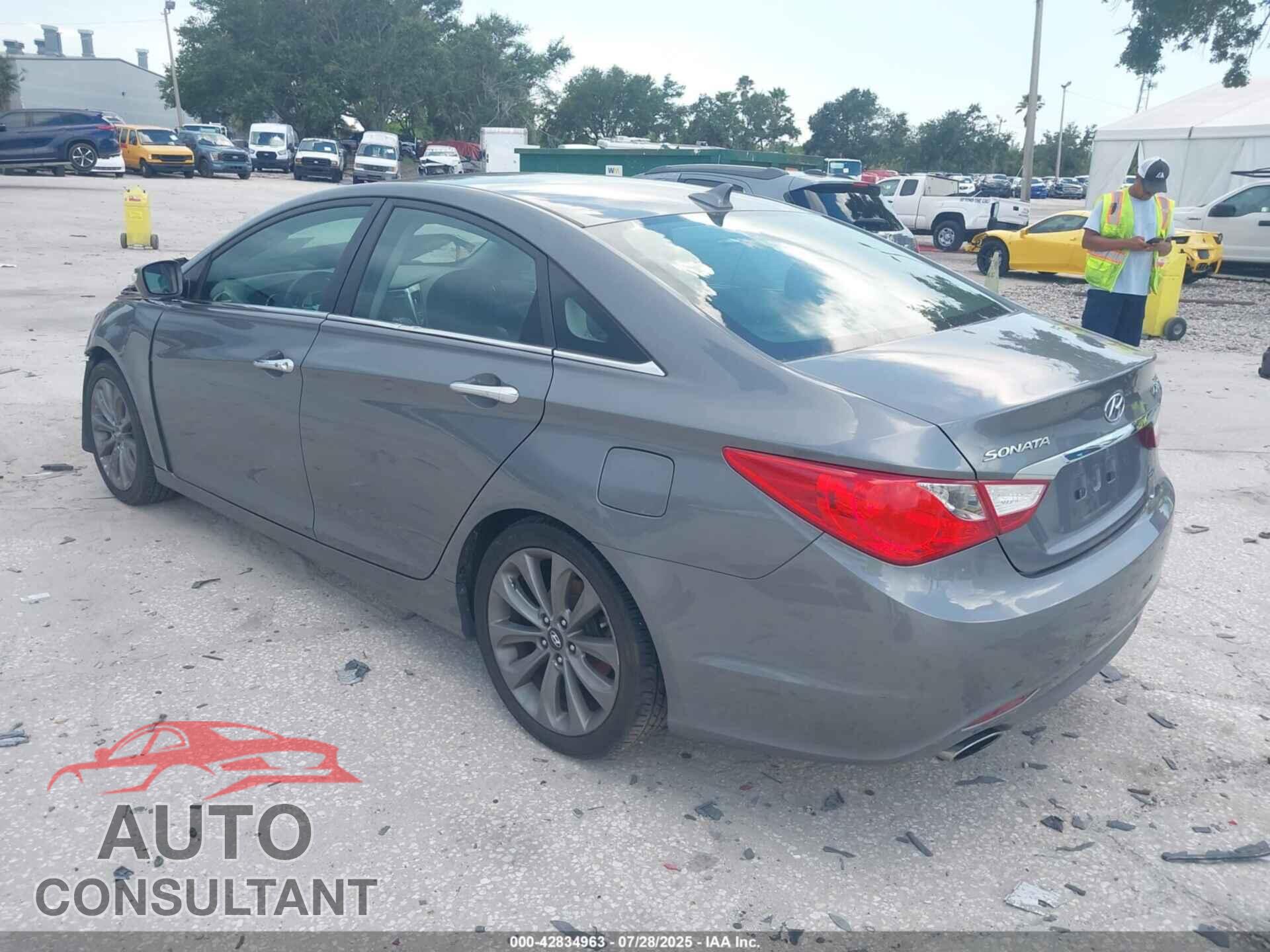 HYUNDAI SONATA 2011 - 5NPEC4AB2BH235638