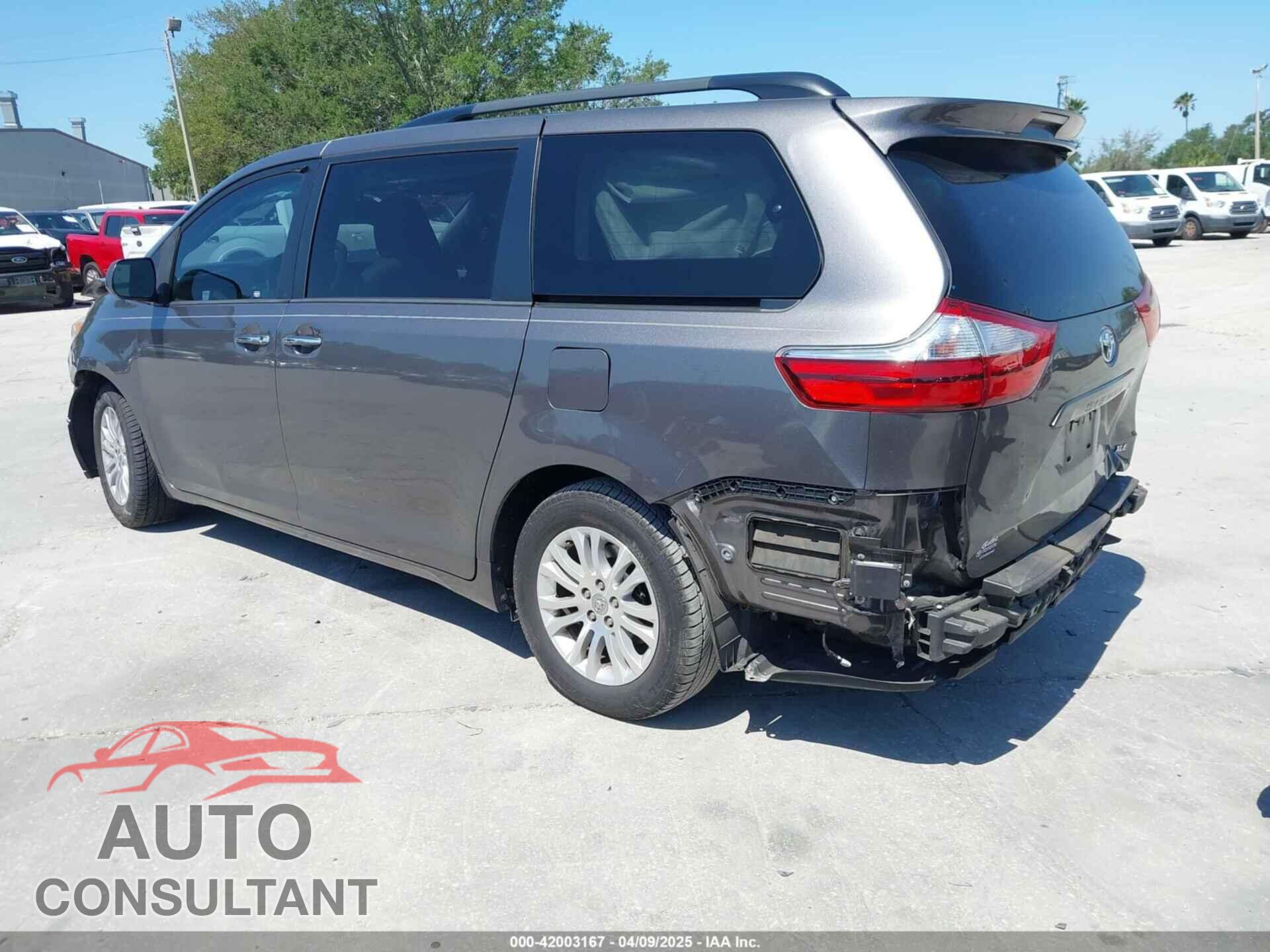 TOYOTA SIENNA 2017 - 5TDYZ3DC4HS856263