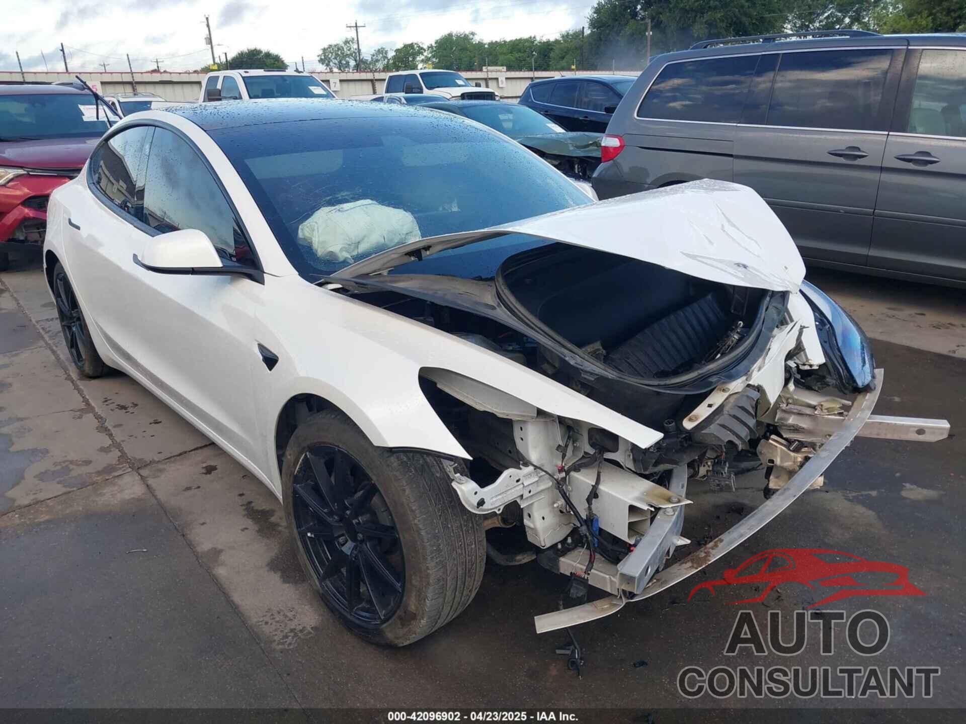 TESLA MODEL 3 2021 - 5YJ3E1EA3MF874212